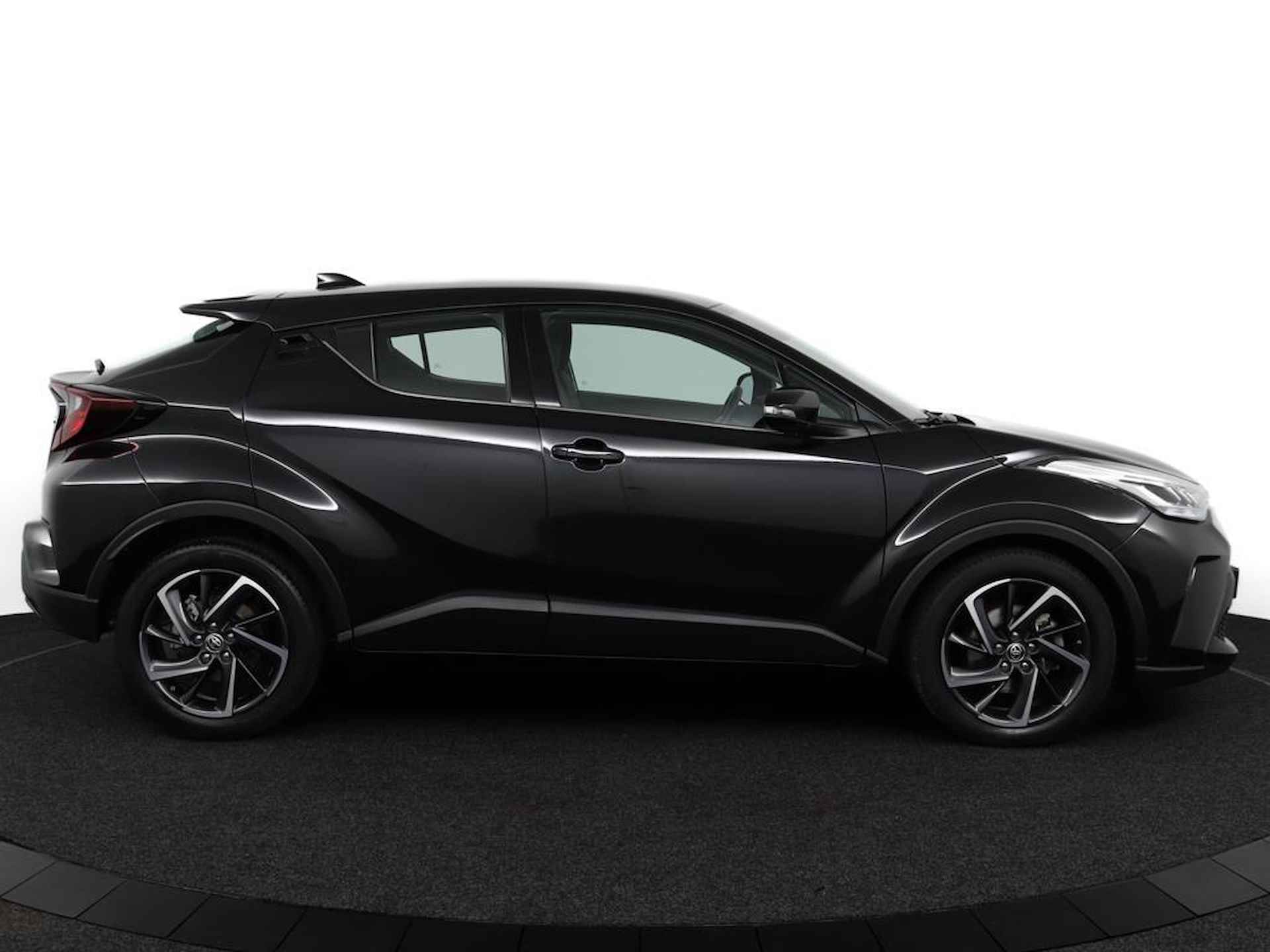 Toyota C-HR 1.8 Hybrid Dynamic | 10 jaar garantie! | Navigatie | Parkeersensoren | - 13/46