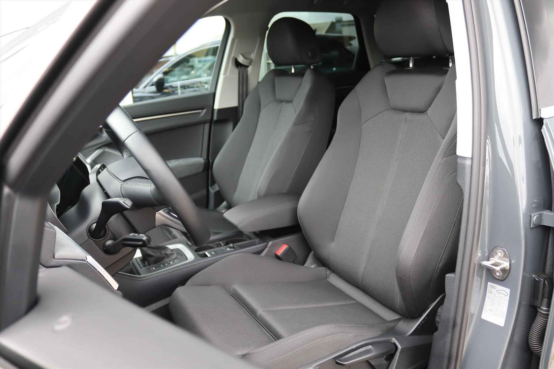 Audi Q3 45TFSIe 245PK PHEV AUTOMAAT BUSINESS E.D Navi Carplay | Adapt.Cruise | Virtual Cockpit | Verwarmde Sportstoelen | 20 Inch Lm | Electr.Klep | - 15/60