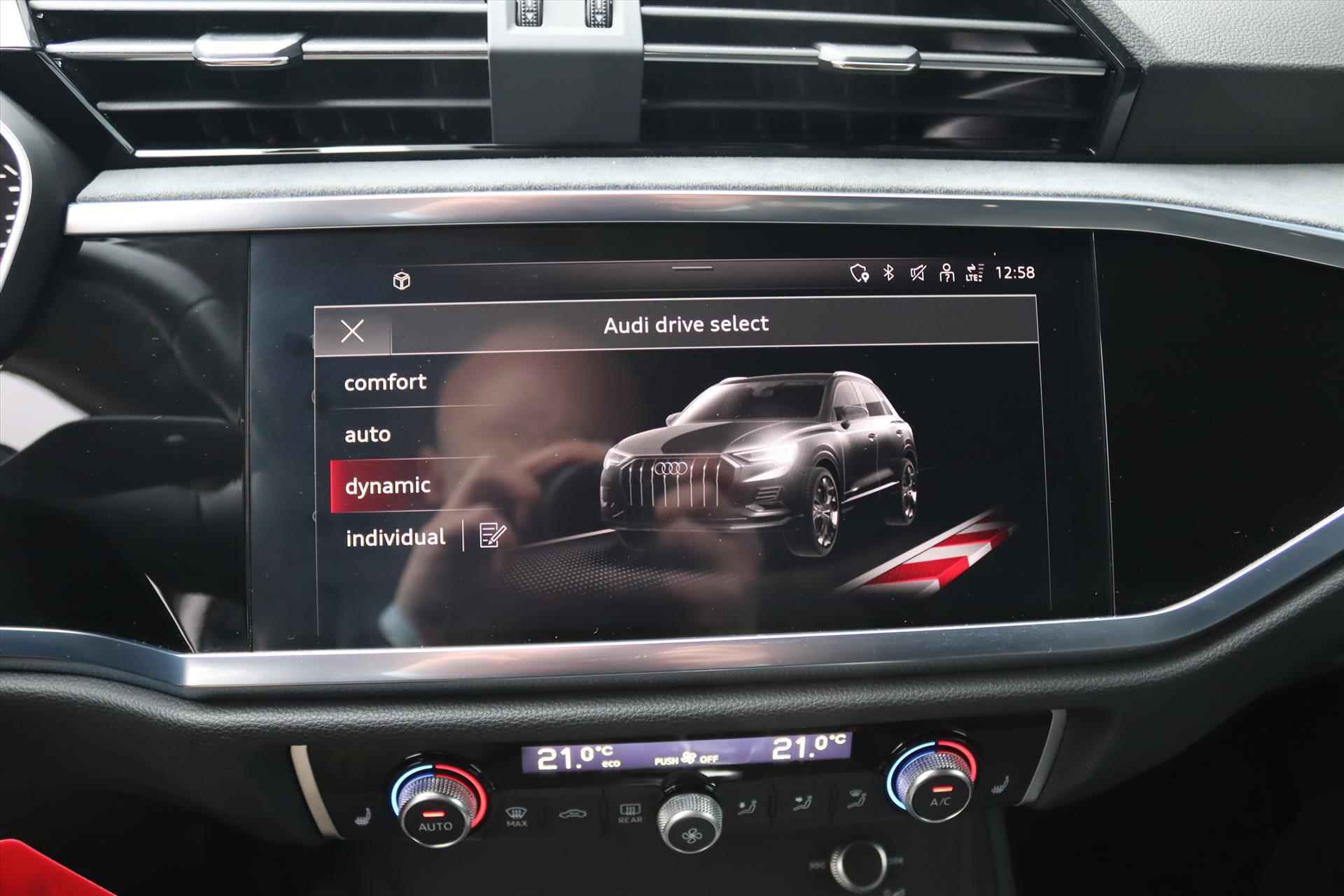 Audi Q3 45TFSIe 245PK PHEV AUTOMAAT BUSINESS E.D Navi Carplay | Adapt.Cruise | Virtual Cockpit | Verwarmde Sportstoelen | 20 Inch Lm | Electr.Klep | - 24/60