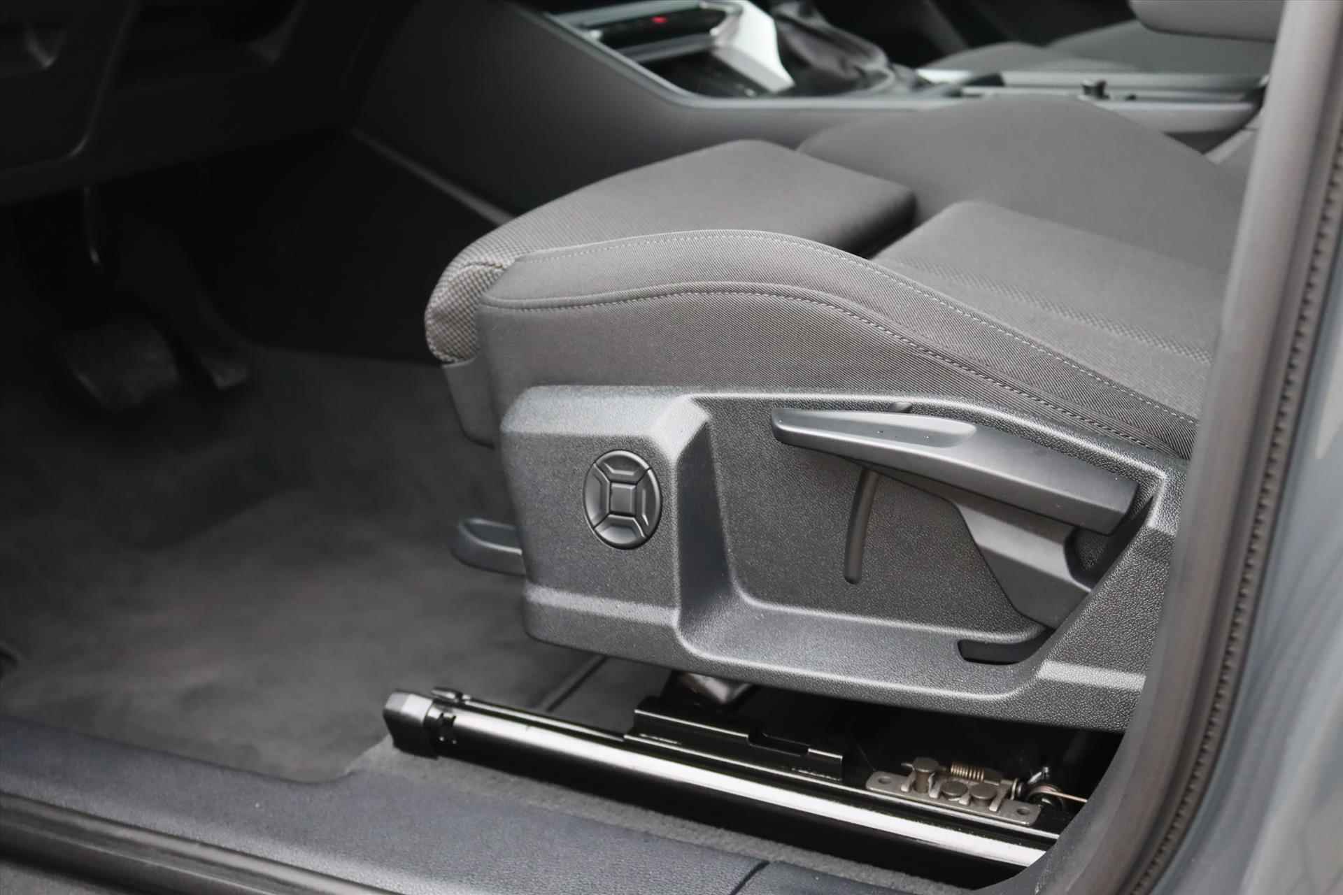Audi Q3 45TFSIe 245PK PHEV AUTOMAAT BUSINESS E.D Navi Carplay | Adapt.Cruise | Virtual Cockpit | Verwarmde Sportstoelen | 20 Inch Lm | Electr.Klep | - 42/60