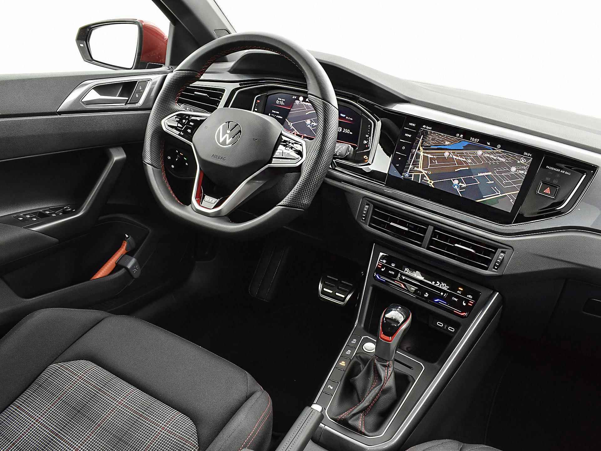 Volkswagen Polo 2.0 Tsi 207pk DSG GTI | ACC | Keyless | Panoramadak | Camera | P-Sensoren | Beats Audio | Alarm | 18'' Inch | Garantie t/m 16-06-2027 of 100.000km - 15/32