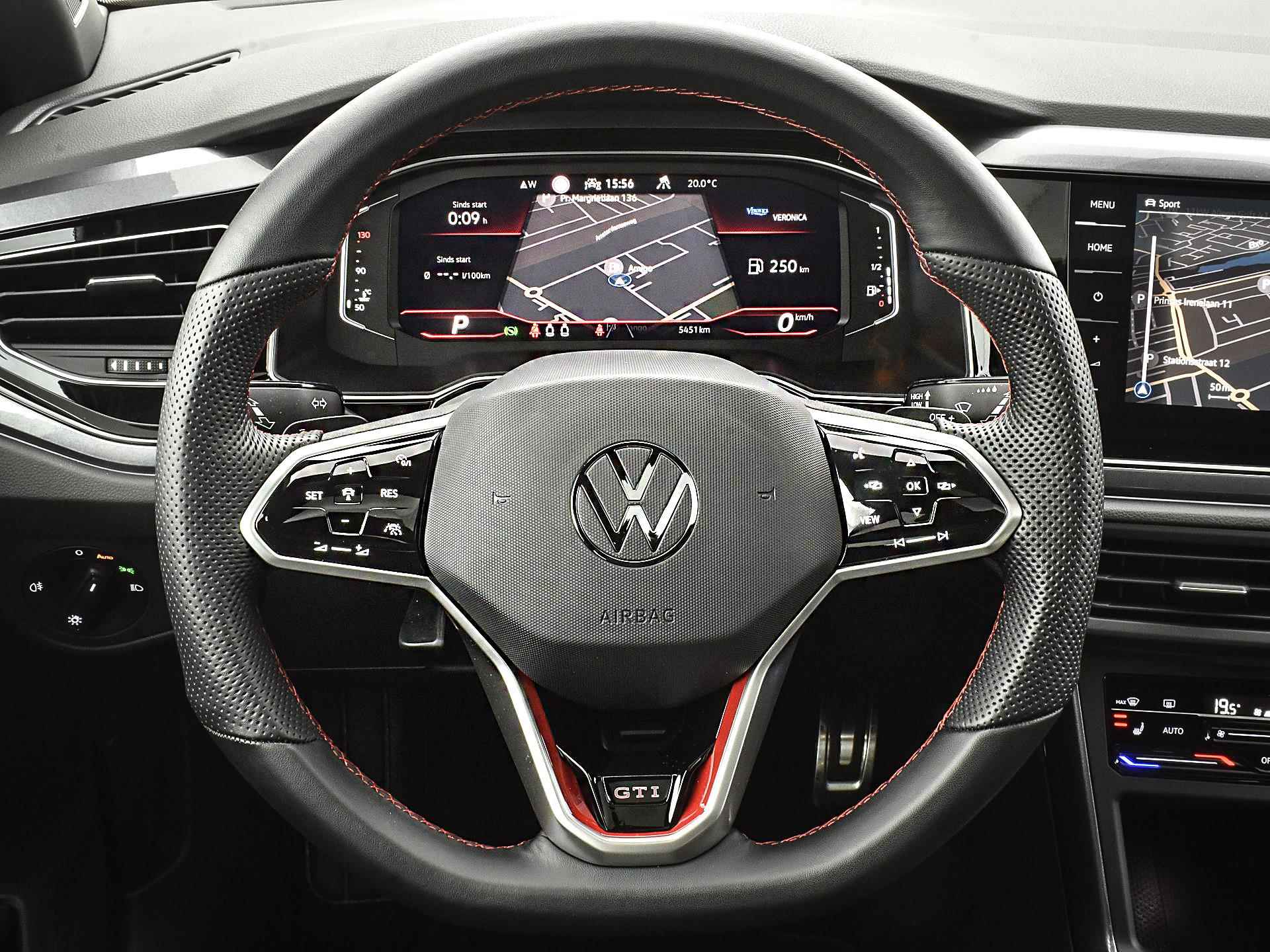 Volkswagen Polo 2.0 Tsi 207pk DSG GTI | ACC | Keyless | Panoramadak | Camera | P-Sensoren | Beats Audio | Alarm | 18'' Inch | Garantie t/m 16-06-2027 of 100.000km - 17/32