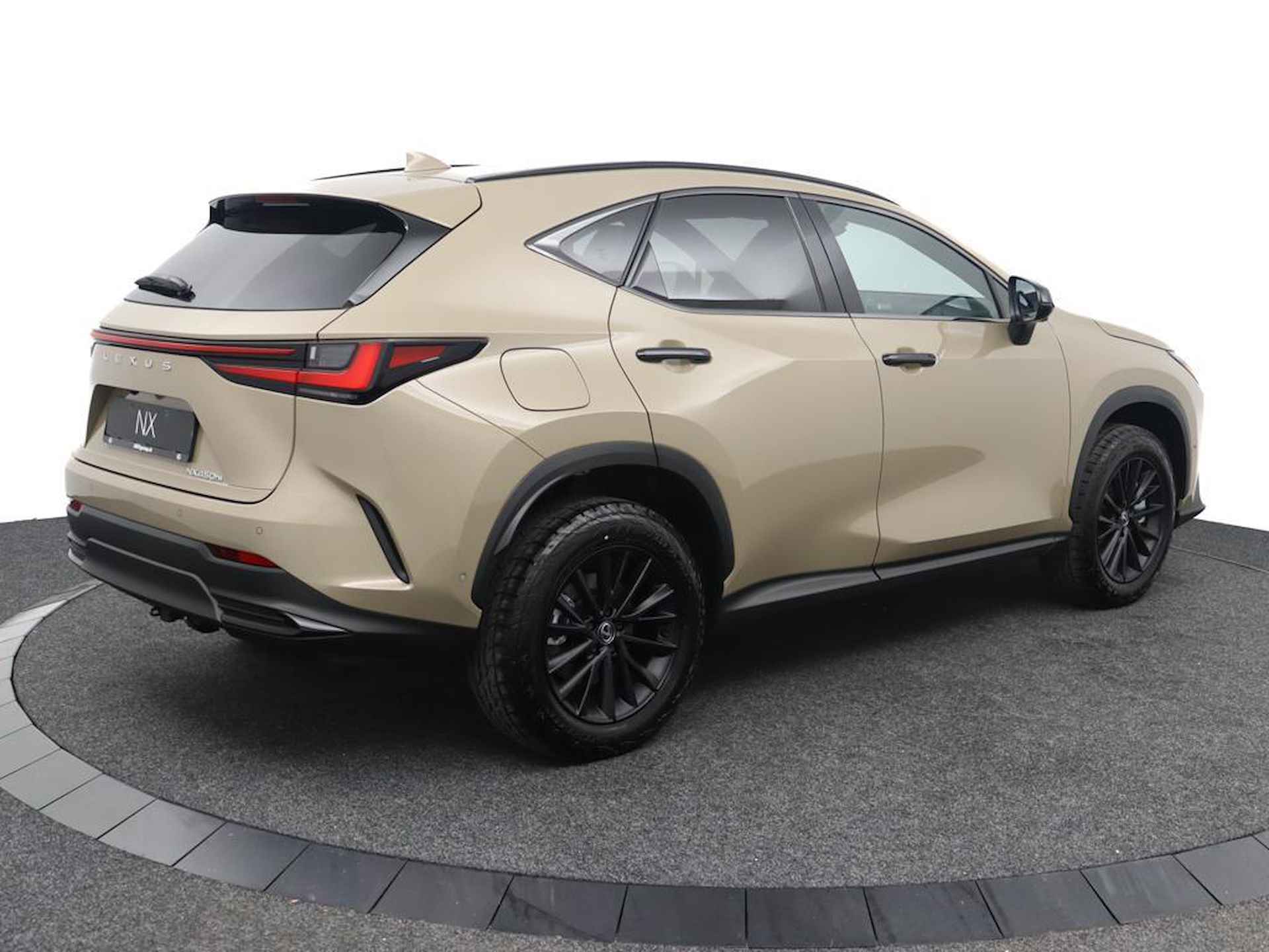 Lexus NX 450h+ AWD Overtrail Line | Afneembare trekhaak | Panoramisch schuif/-kanteldak - 2/54