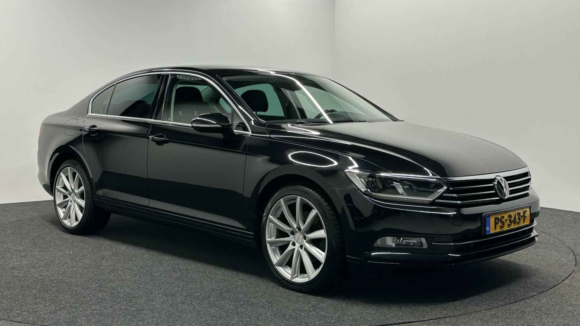 Volkswagen Passat 1.4 TSI Comfortline Business NAVI 69000 KM - 4/46