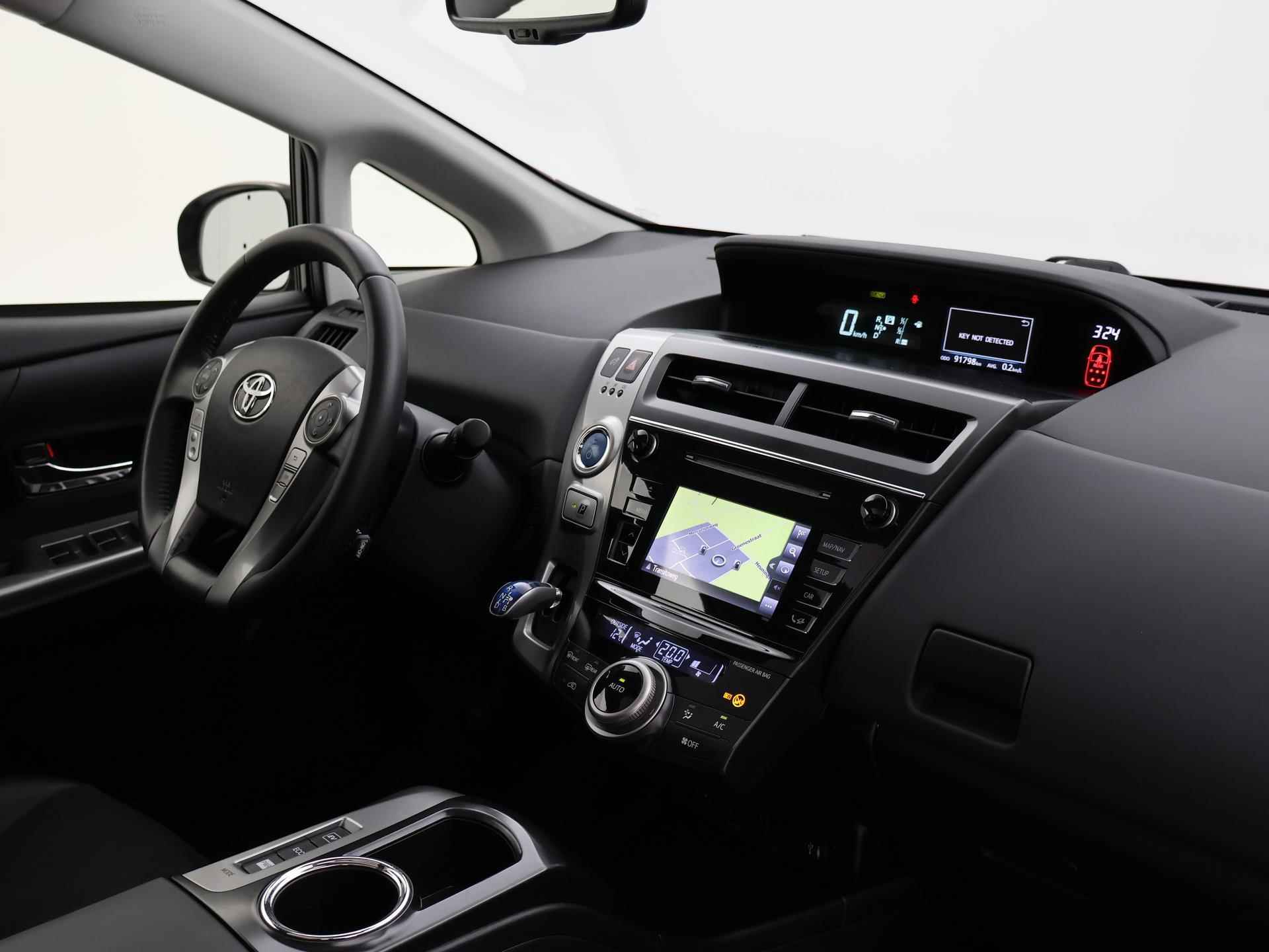 Toyota Prius + WAGON 1.8 7-PERSOONS + PANORAMA / NAVIGATIE / LED - 5/36