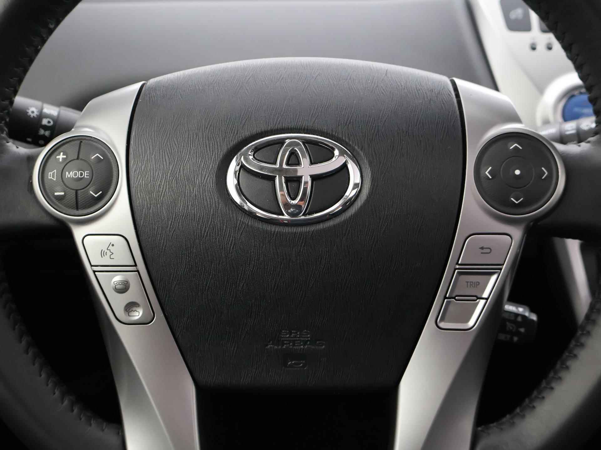 Toyota Prius + WAGON 1.8 7-PERSOONS + PANORAMA / NAVIGATIE / LED - 23/36