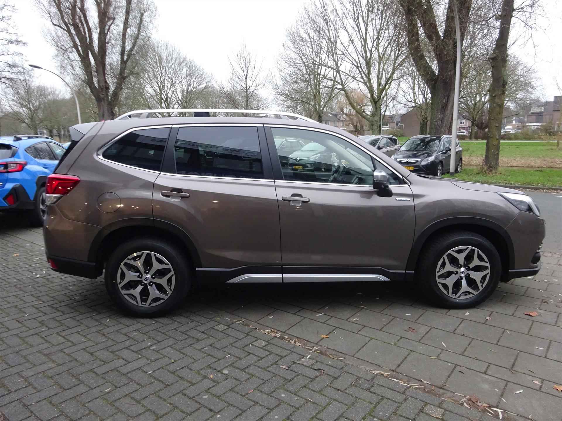 Subaru Forester 2.0i e-BOXER 150pk CVT Luxury | Brilliant Bronze | Navi |Trekhaak | 5 jaar fabrieks garantie - 44/48