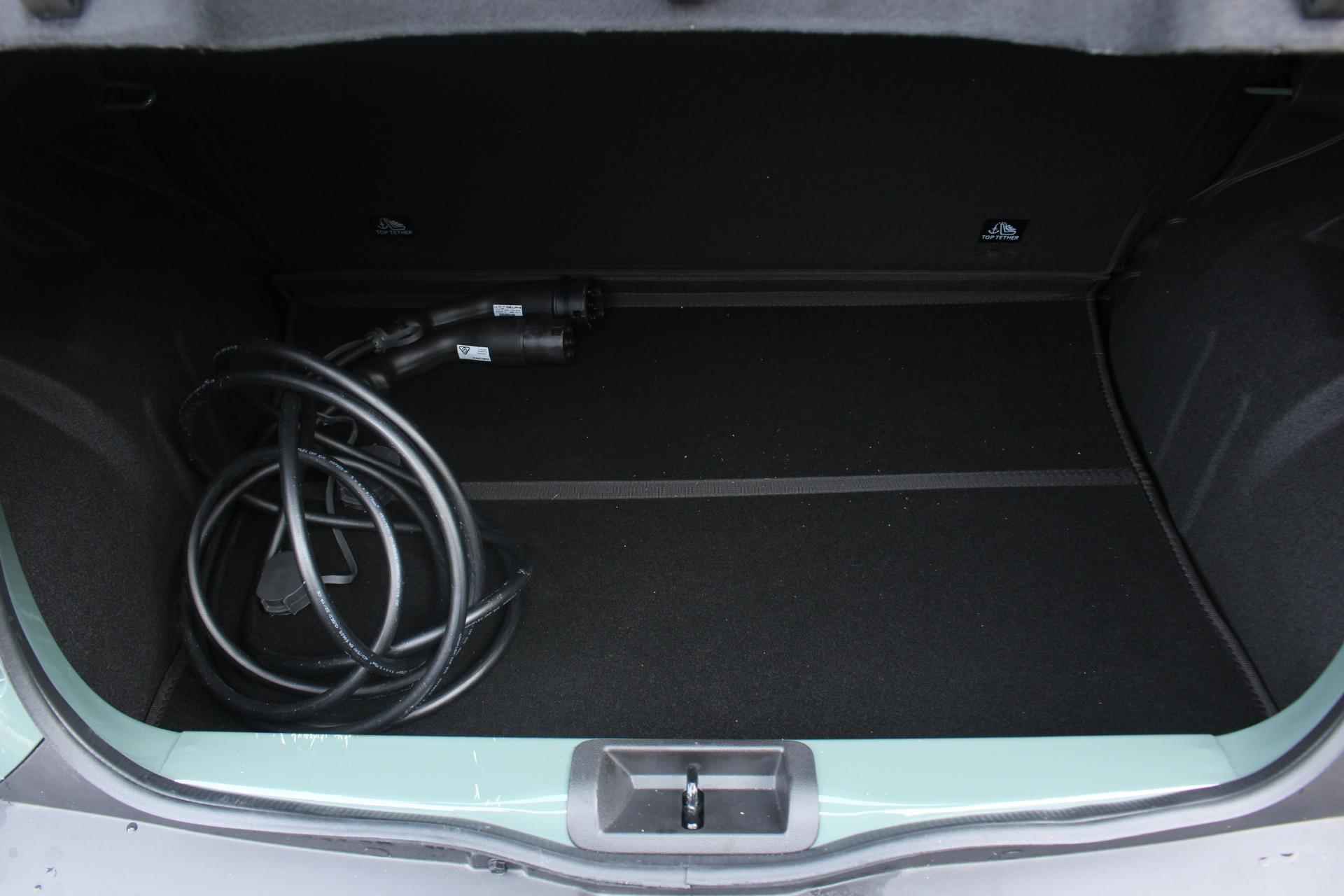Dacia Spring Essential 27 kWh | Airco | DAB+ Radio | Bluetooth carkit | Centrale Deurvergrendeling | Reservewiel - 13/24