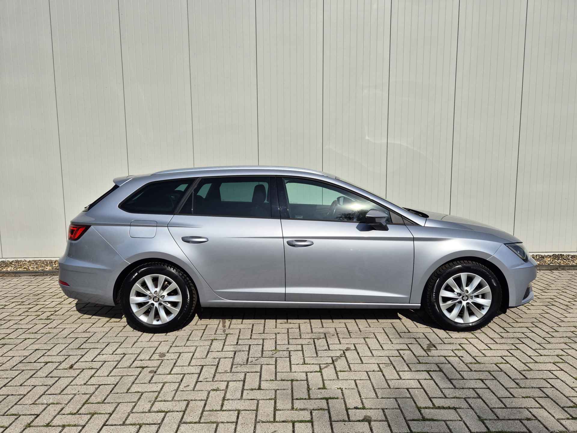 SEAT León ST 1.0 EcoTSI Style Business Intense | Navi | Clima | Led - 9/31