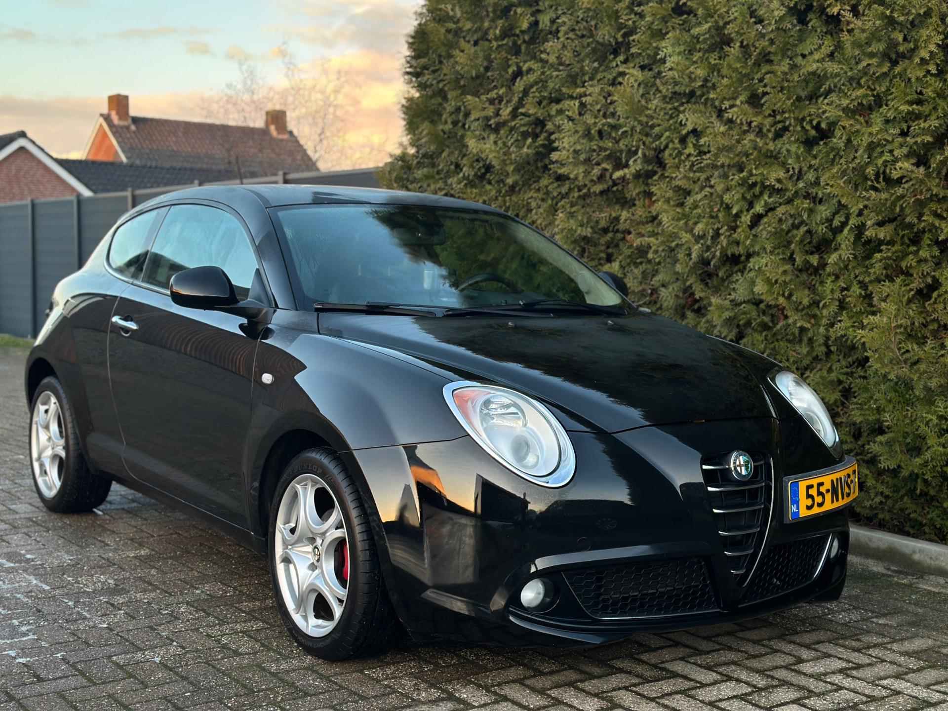 Alfa Romeo MiTo 1.4 Centenario Airco Bluetooth - 9/28