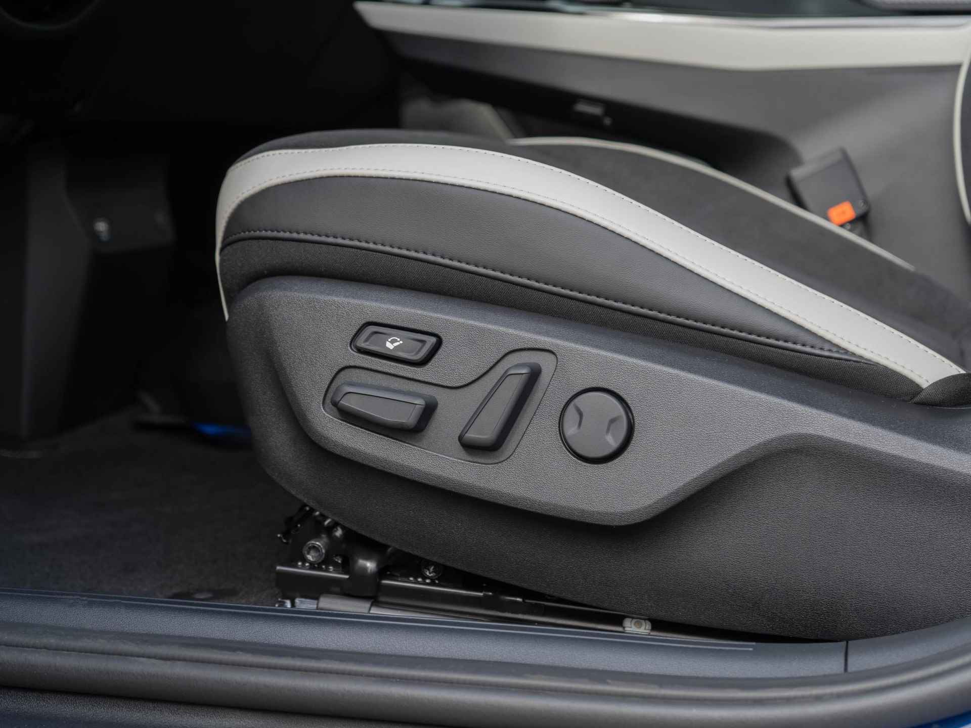 Kia EV6 GT-Line 77 kWh  | Beschikbaar in overleg | Navi | Adapt. Cruise | Schuif-/kanteldak | Stoel-/stuurverwarming | 360 camera - 19/39