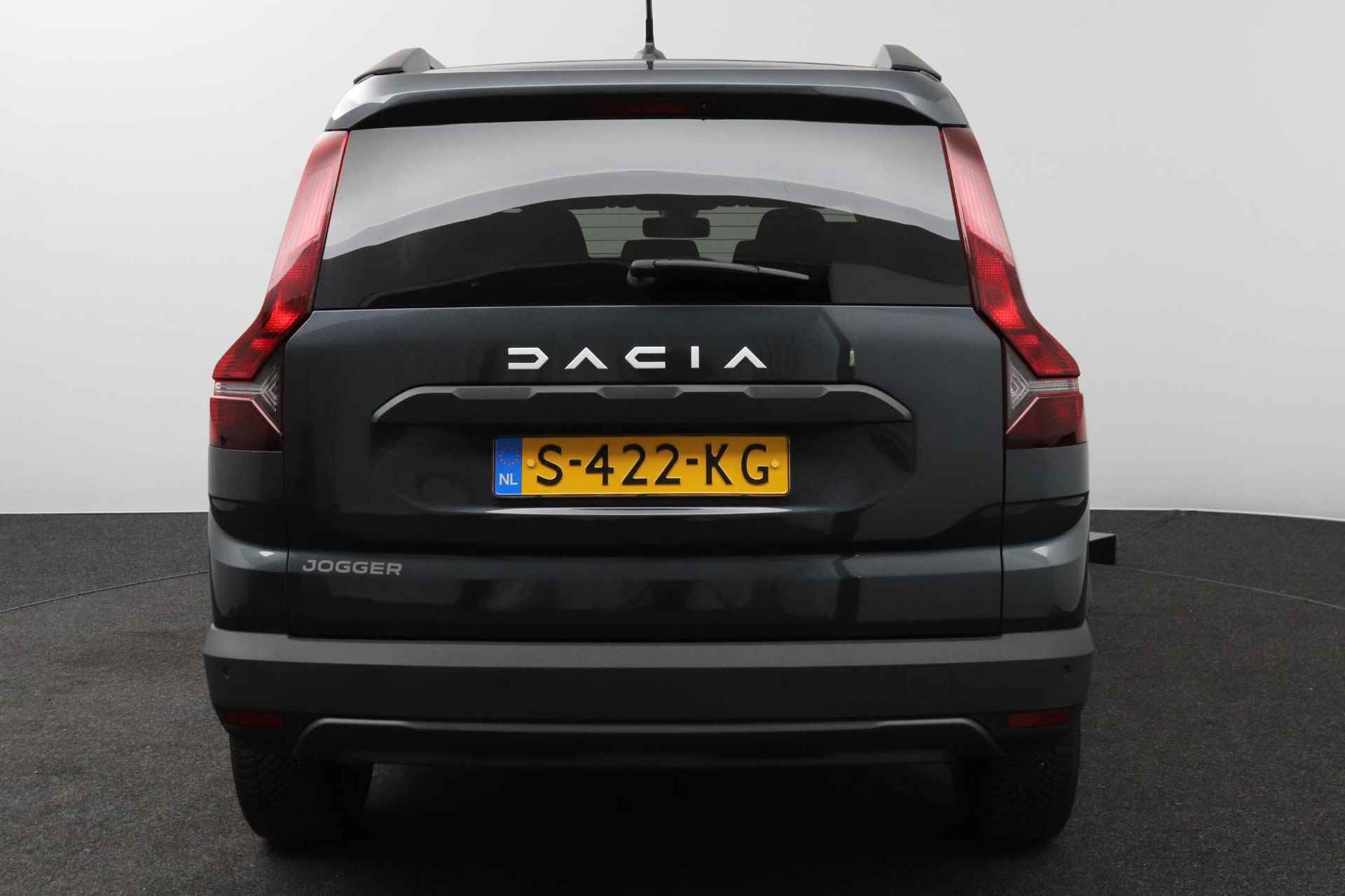 Dacia Jogger 1.0 TCe 110 Expression 7p. - 38/39