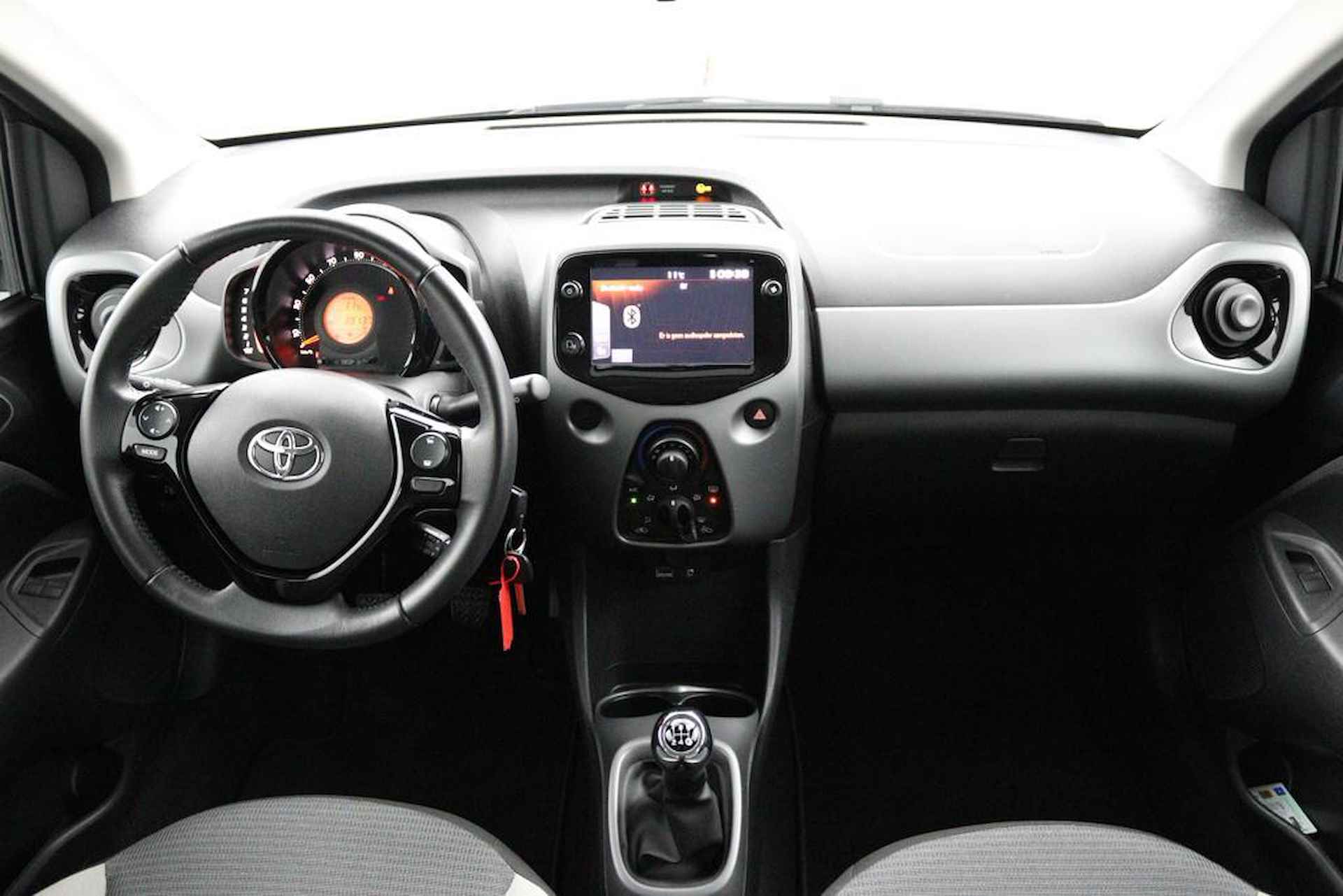 Toyota Aygo 1.0 VVT-i x-play | Parkeercamera | Apple carplay-Android auto | Airco | - 4/41