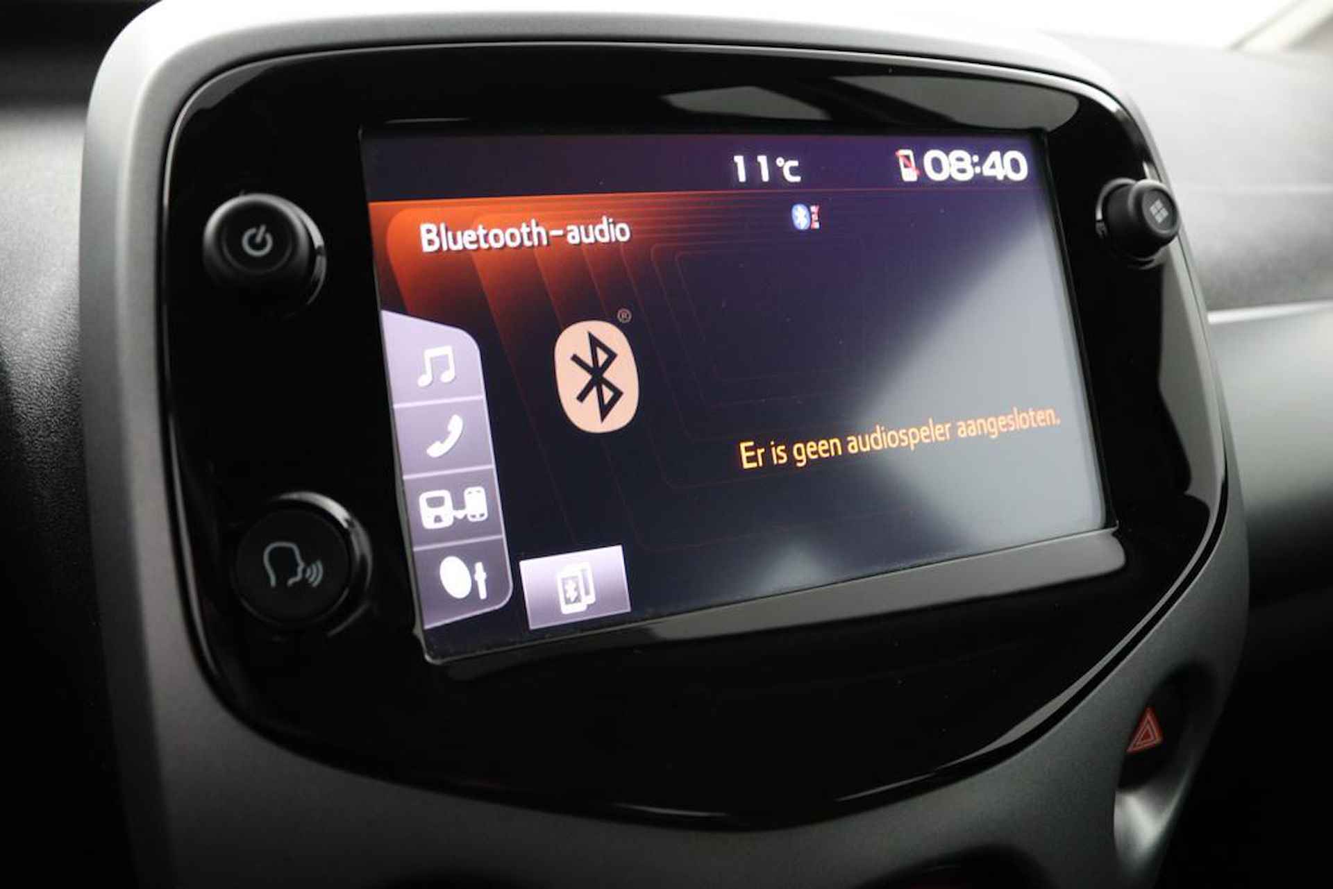 Toyota Aygo 1.0 VVT-i x-play | Parkeercamera | Apple carplay-Android auto | Airco | - 40/41