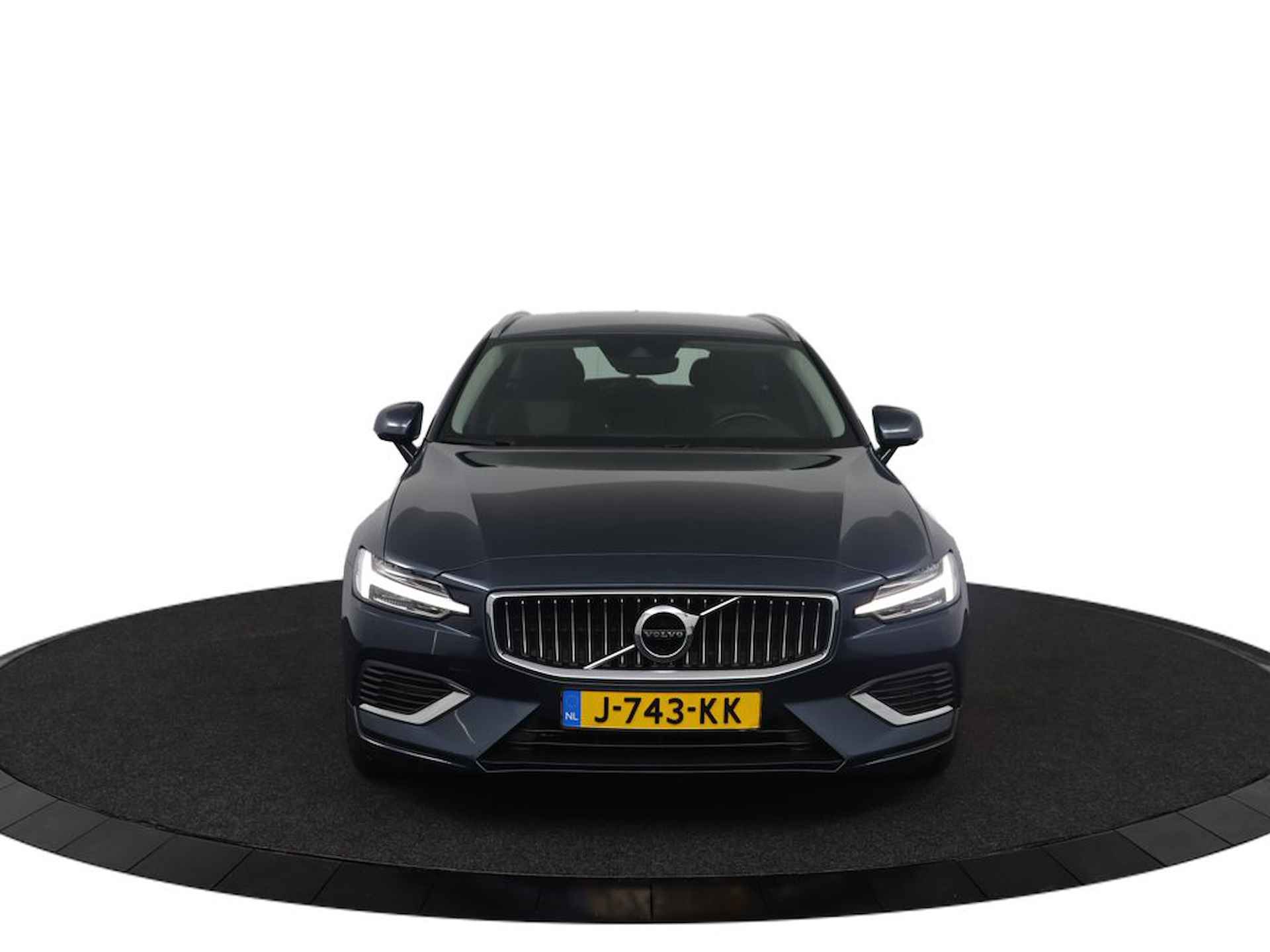 Volvo V60 T6 AWD Business Pro | Adaptieve cruise control incl. BLIS | High performance audio | Park assist voor & achter | Parkassist came DAB+ | Apple Carplay | Keyless entry | - 16/57