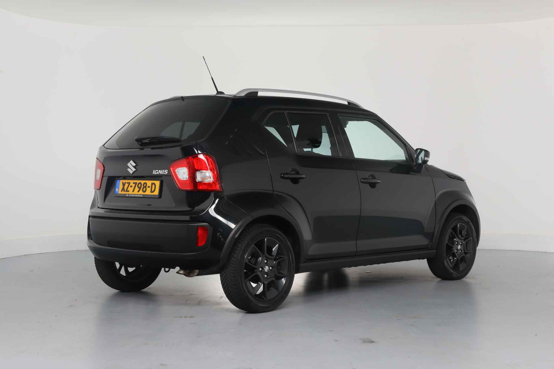 Suzuki Ignis 1.2 Stijl Automaat | Dealer Onderhouden! | Navi | Camera | Clima | DAB | Cruise Control | Keyless | Lichtmetalen Velgen - 5/41