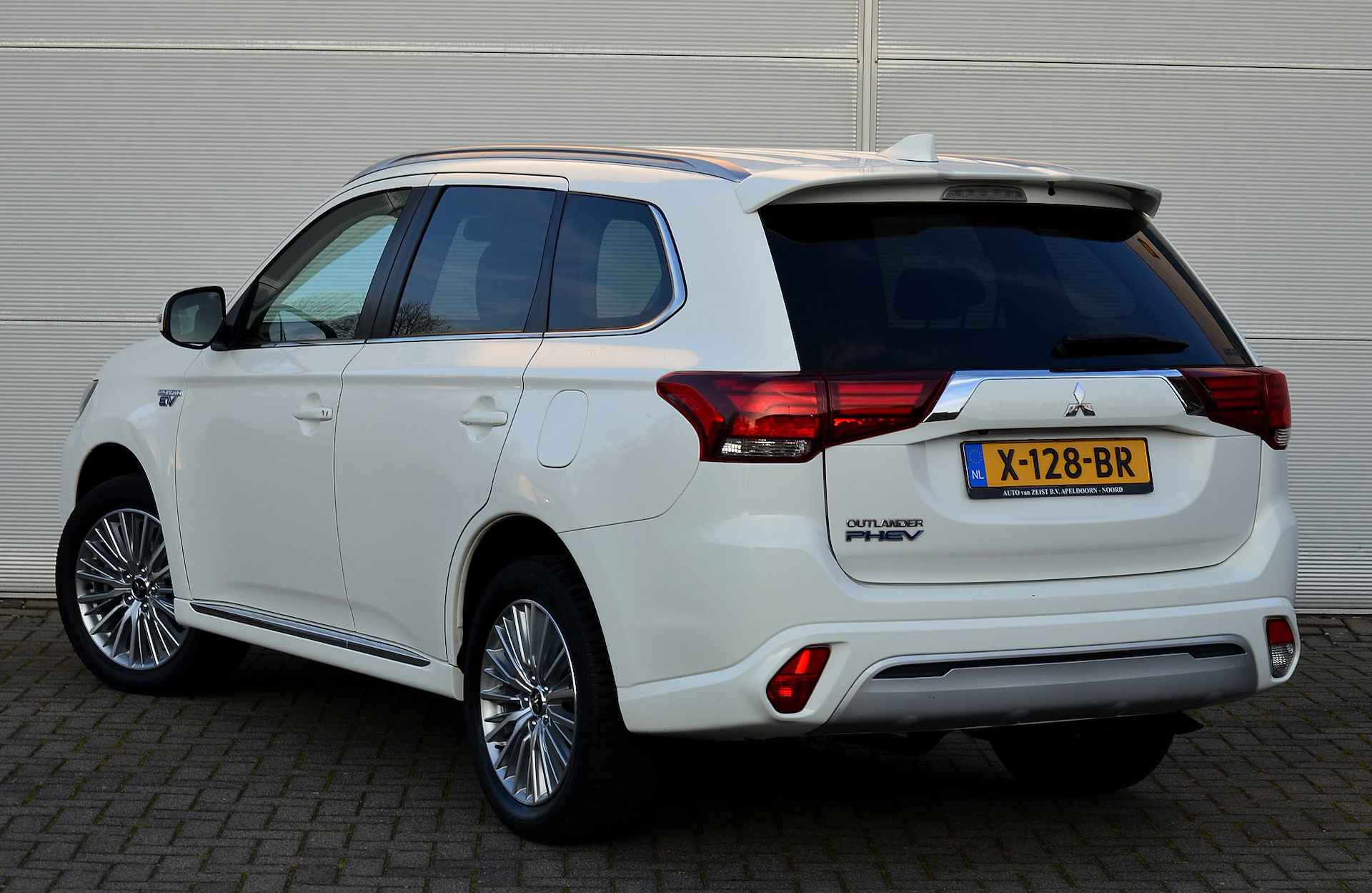 Mitsubishi Outlander PHEV 2.4 INTENSE 4WD | PLUG IN HYBRID | V2G | MY2020 | FABRIEKGARANTIE TOT 30-06-2028* | ALL IN RIJKLAARPRIJS - 8/45