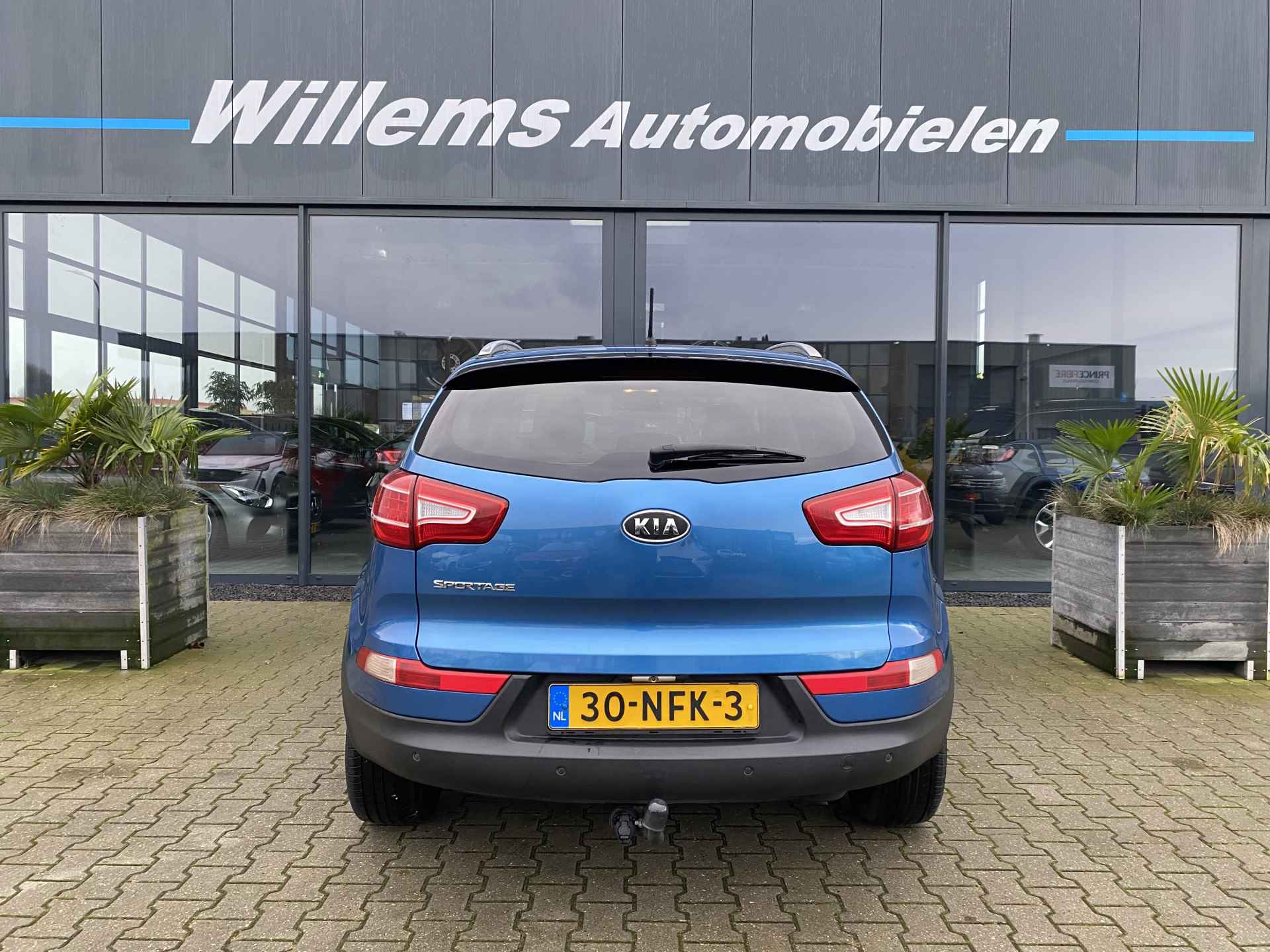 Kia Sportage 2.0 X-ecutive Plus Pack First Edition Navigatie, Lederen Bekleding & Schuifkanteldak - 10/35