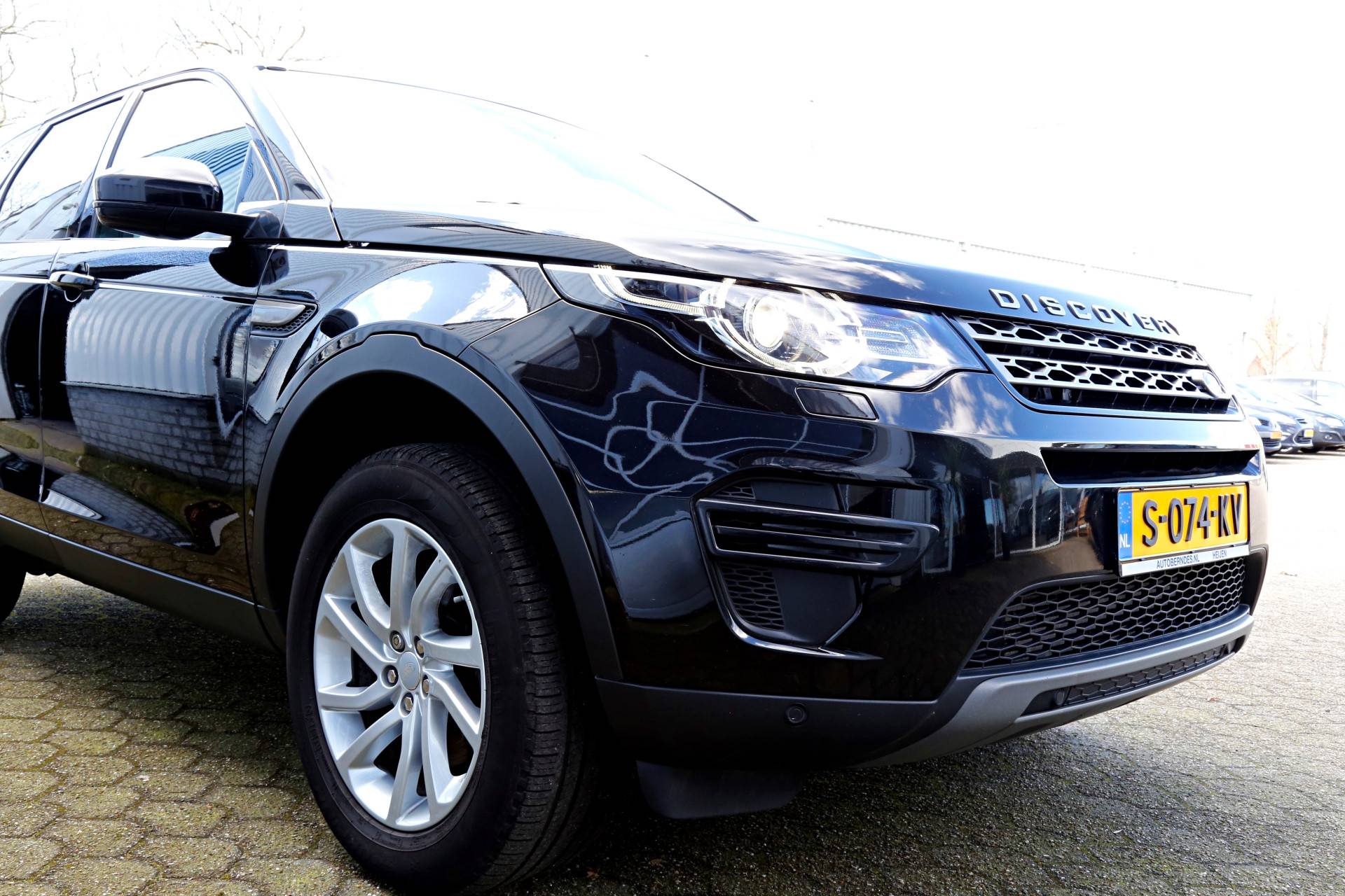 Land Rover Discovery Sport 2.0 Si4 4WD HSE 240PK 9G-Aut.*BTW*Perfect LR Onderh.*Black Pack/Head-Up/Leder/Stoelverw.V+A/Stuurverw./LED/Navi/Camera/Dodehoek/ - 45/56
