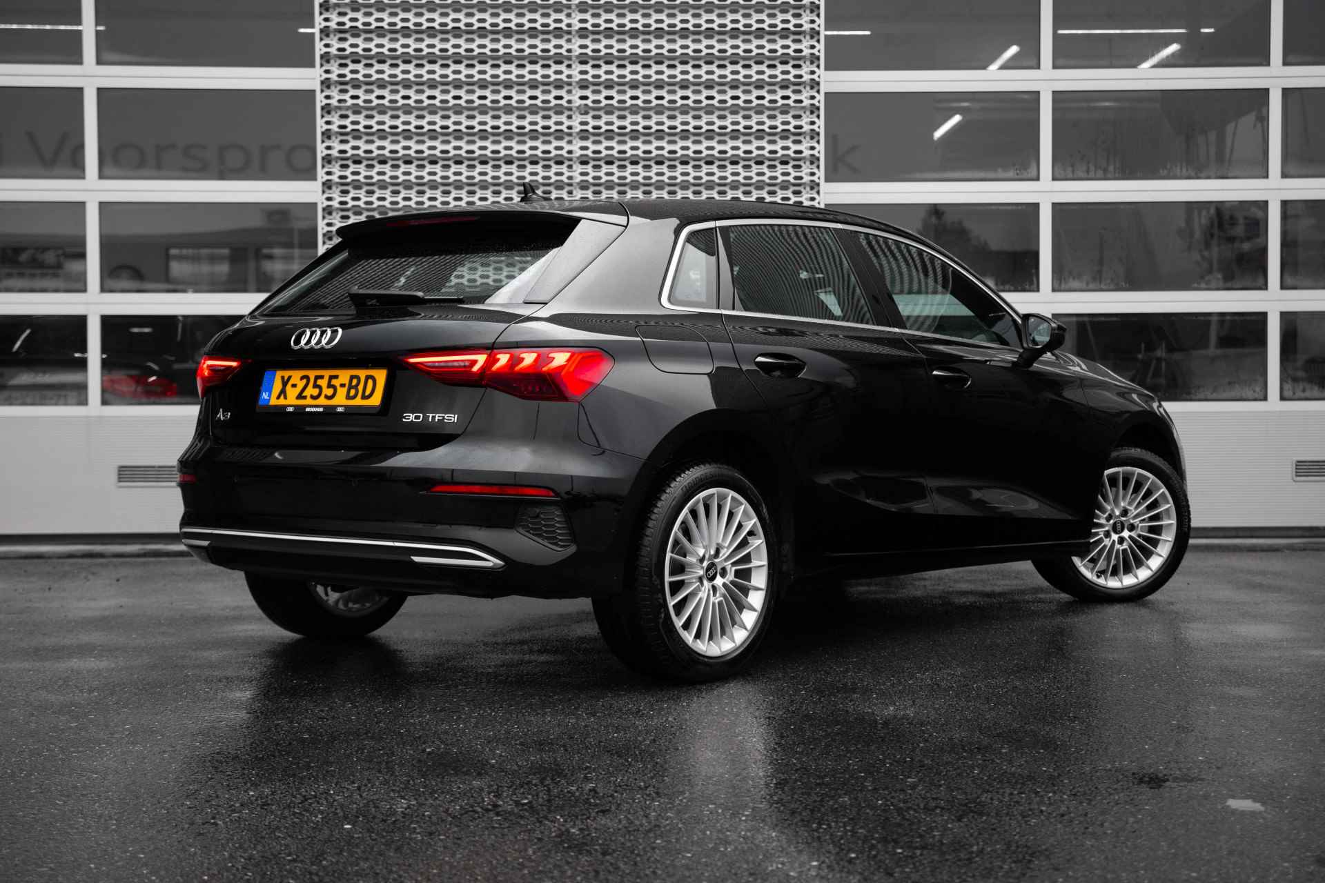 Audi A3 Sportback 30 TFSI 110pk Advanced edition - 3/52