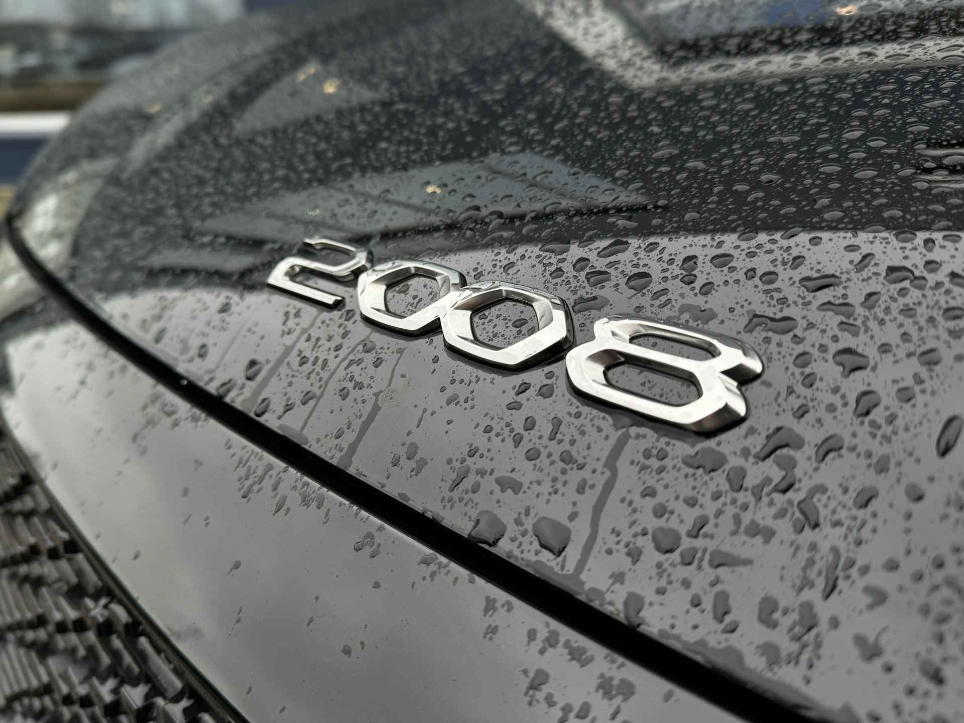 Peugeot e-2008 EV GT 50 kWh | Stoelverwarming | Camera | Sensoren V/A | Navi | ACC | Carplay - 5/45