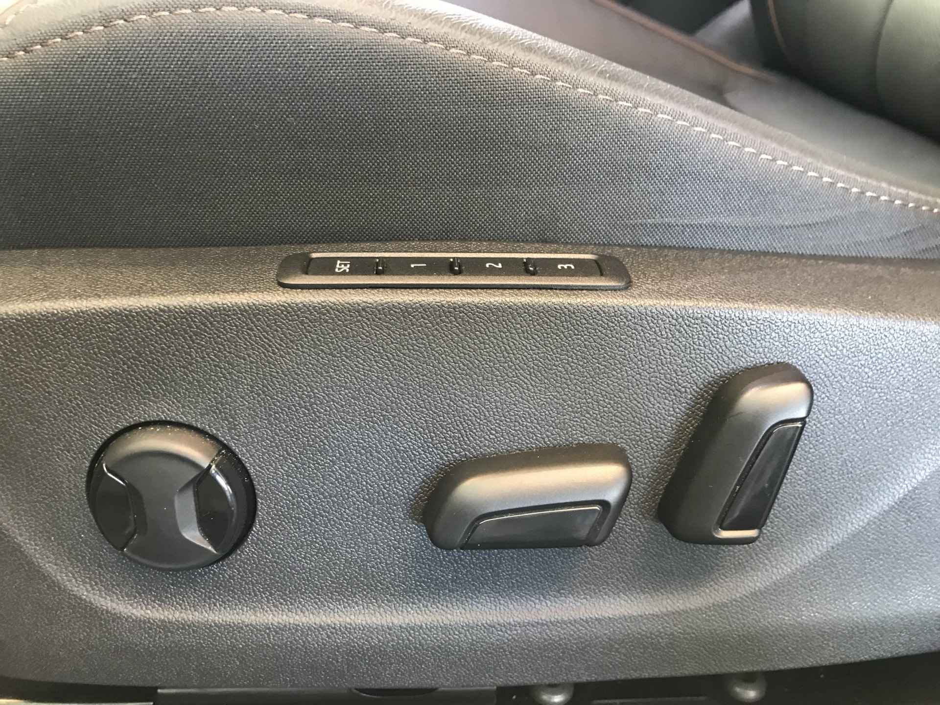Škoda Enyaq iV 80 First Edition | Automaat | Apple-Carplay |  Trekhaak | Prijs inclusief btw | - 10/35