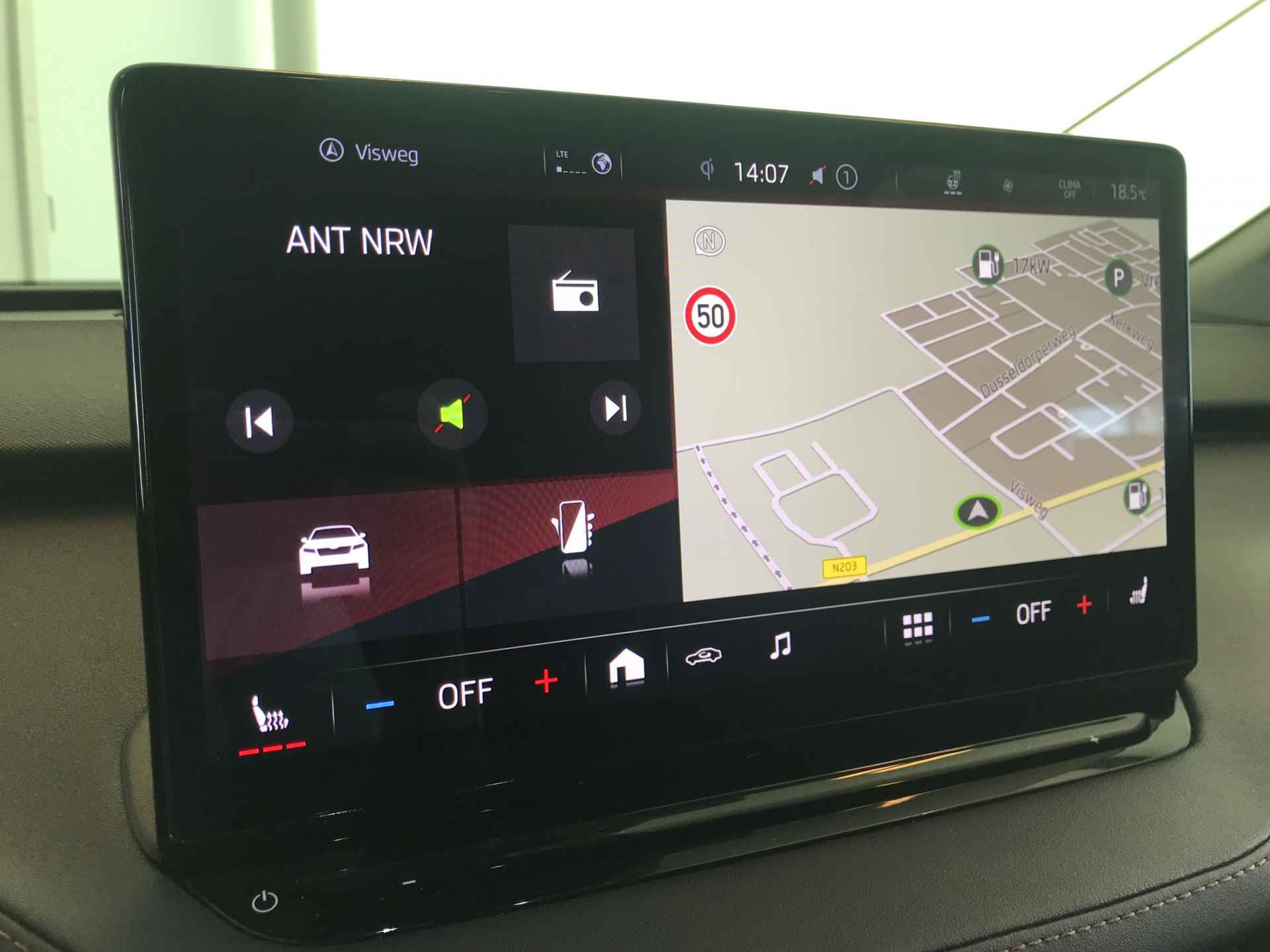 Škoda Enyaq iV 80 First Edition | Automaat | Apple-Carplay |  Trekhaak | Prijs inclusief btw | - 20/35