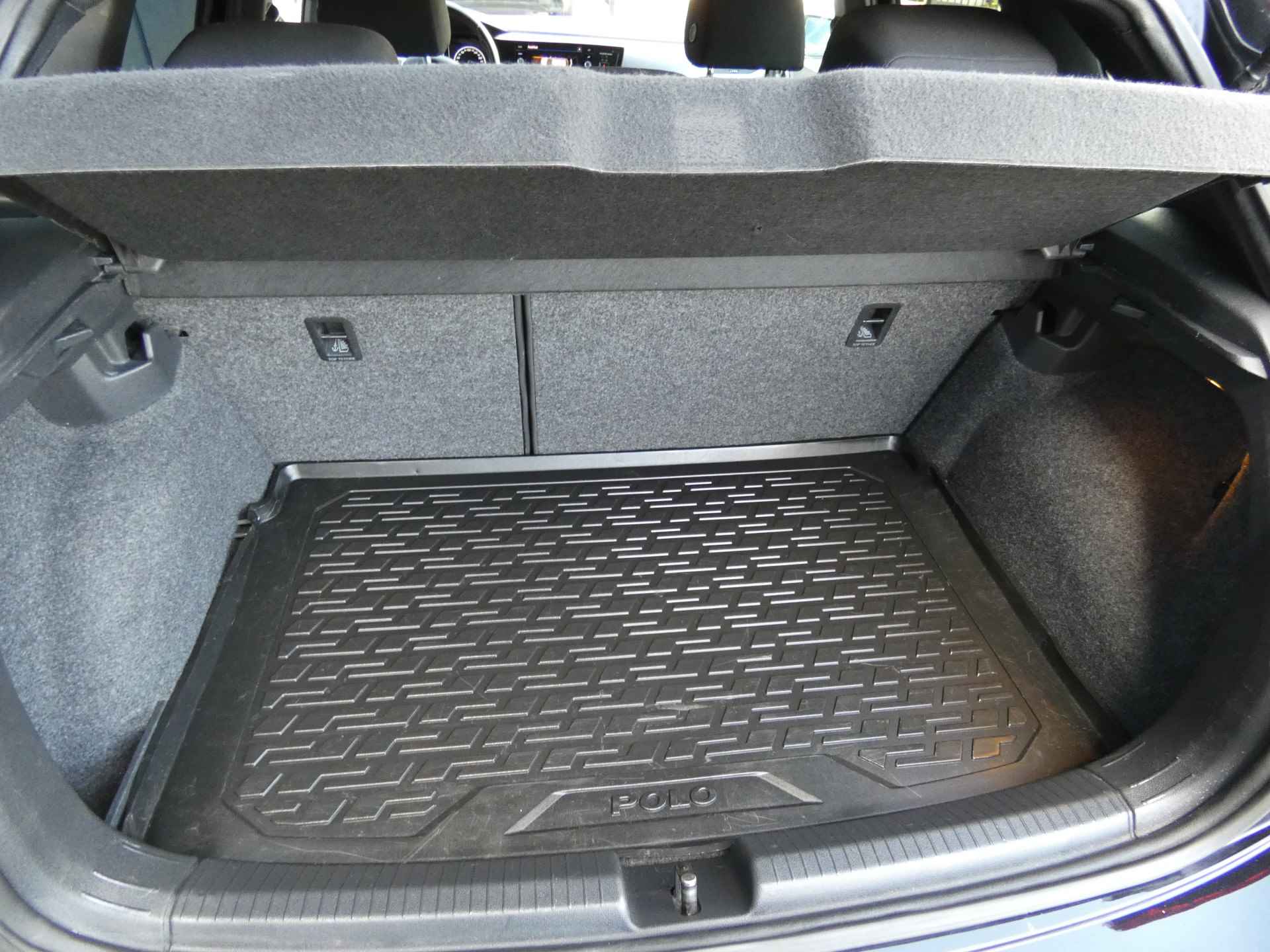 Volkswagen Polo 1.0 TSI Comfortline Business Half Leder | Climate Conrol | Parkeersensoren en Trekhaak - 14/47