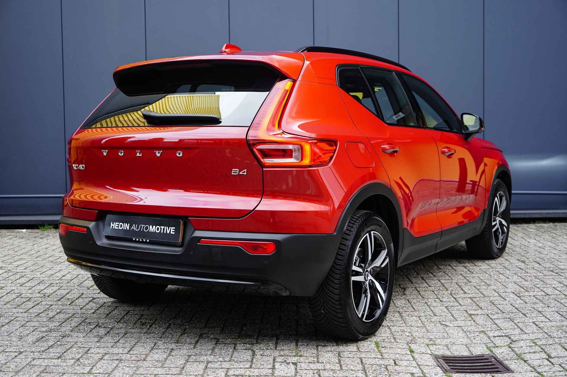 Volvo XC40 2.0 B4 Plus Dark | Harman/Kardon | Park Assist | Trekhaak | Stoel- stuurverwarming - 6/27