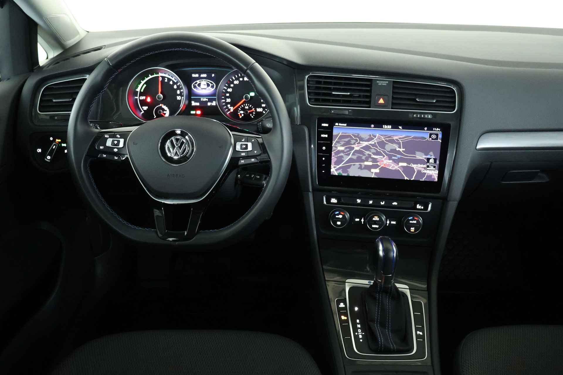 Volkswagen e-Golf e-Golf / Navi / ACC / CarPlay / LED - 14/30