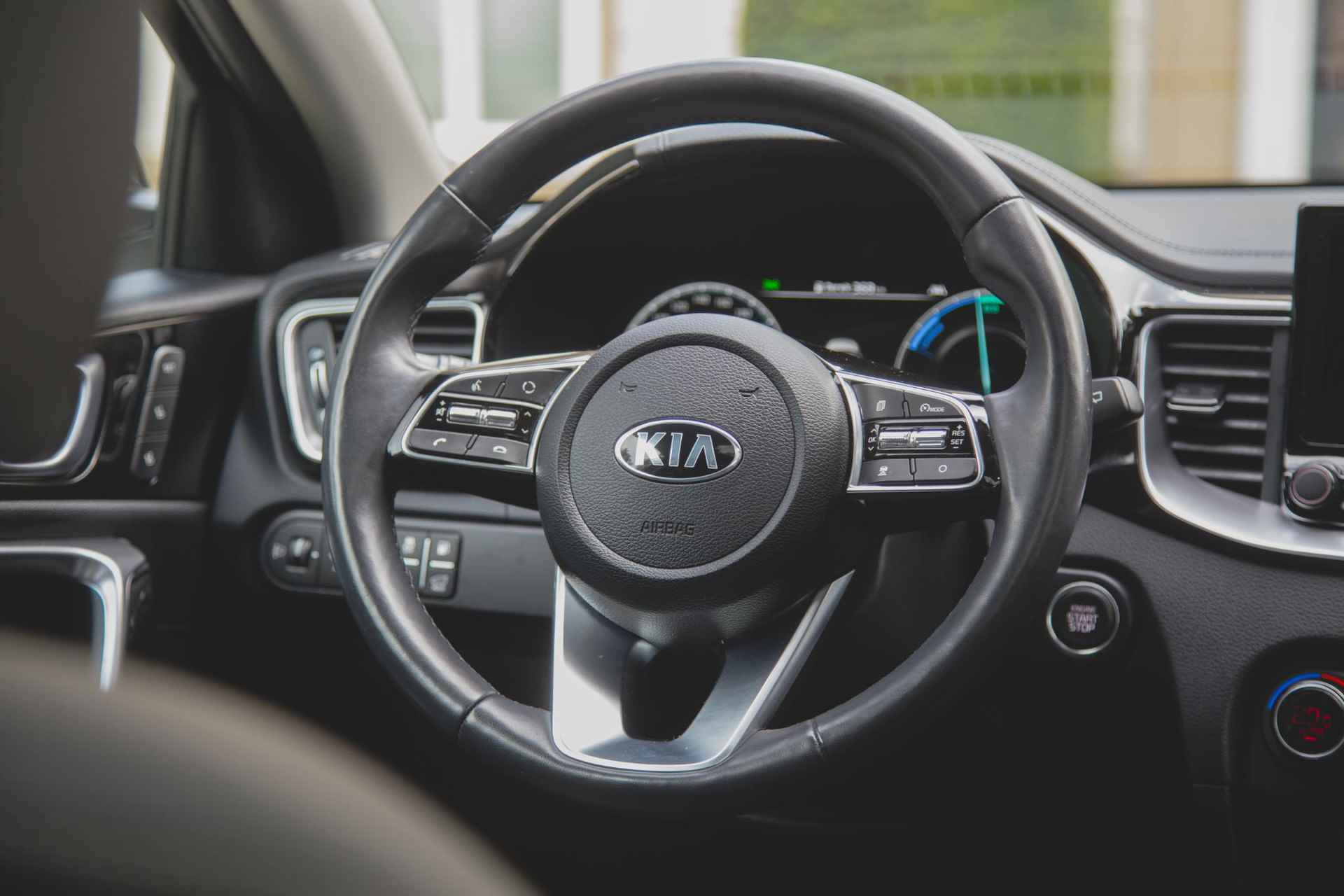 Kia XCeed 1.6 GDi PHEV ExecutiveLine Pano | Leder | Camera | FULL OPTION - 40/52