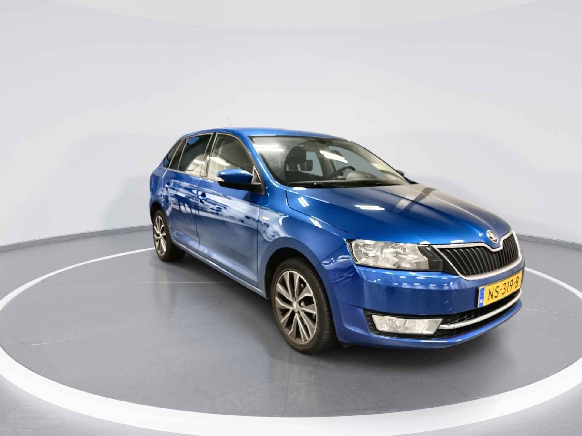 Skoda Rapid Spaceback 1.2 TSI 90pk Greentech Drive · Navigatie · Stoelverwarming · Climatronic · Cruise Control · 16'' Velgen · - 3/9