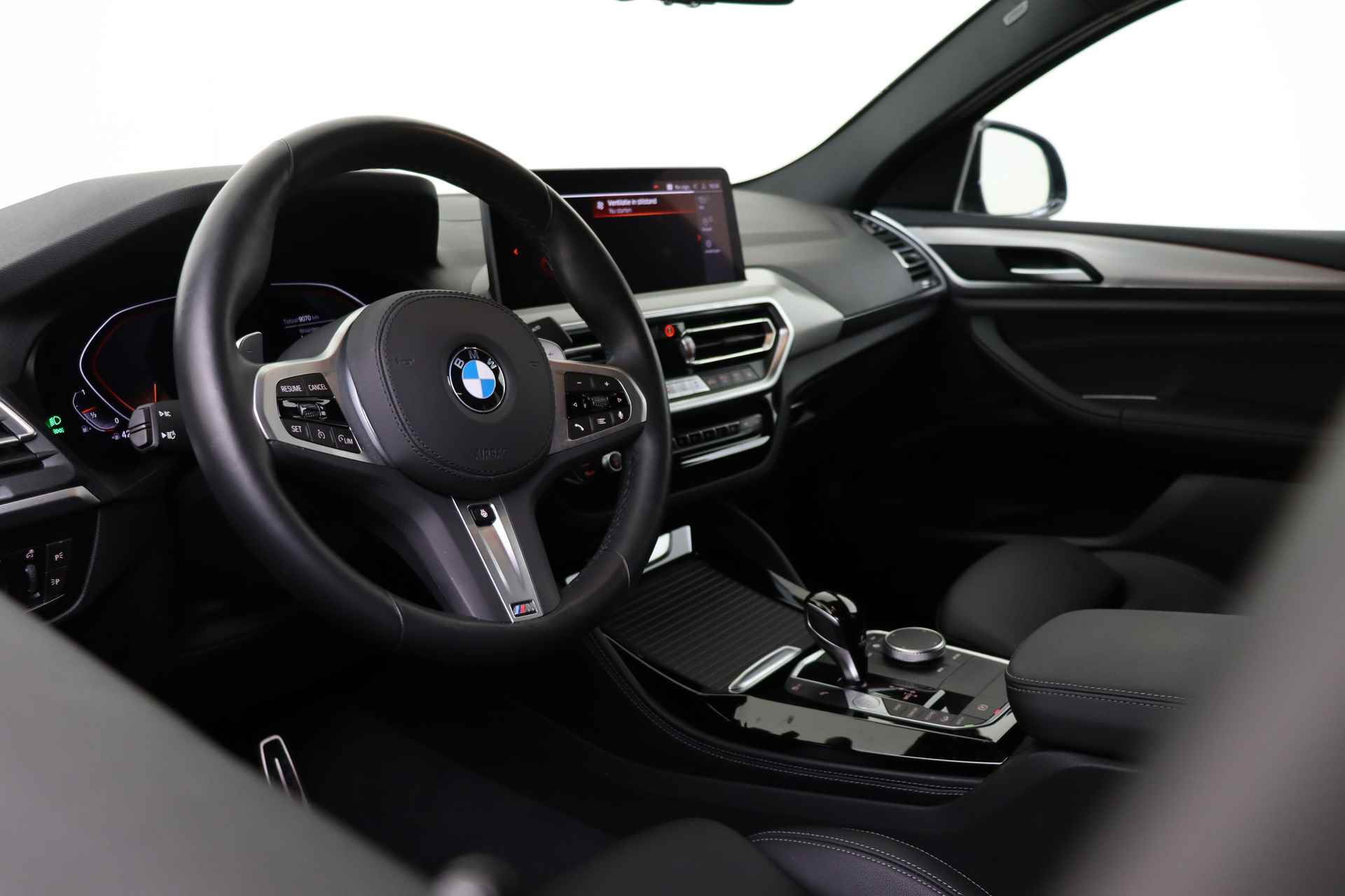 BMW X4 xDrive20i High Executive M Sport Automaat / Trekhaak / Laserlight / Sportstoelen / / BMW M 50 Jahre uitvoering Comfort Access / Parking Assistant / M Sportonderstel - 4/75