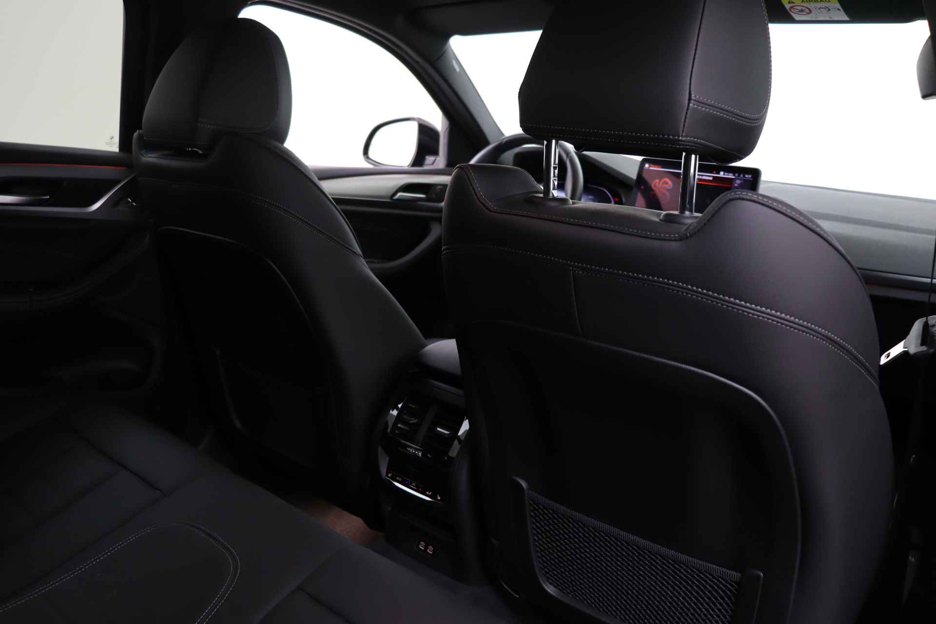 BMW X4 xDrive20i High Executive M Sport Automaat / Trekhaak / Laserlight / Sportstoelen / / BMW M 50 Jahre uitvoering Comfort Access / Parking Assistant / M Sportonderstel - 21/75