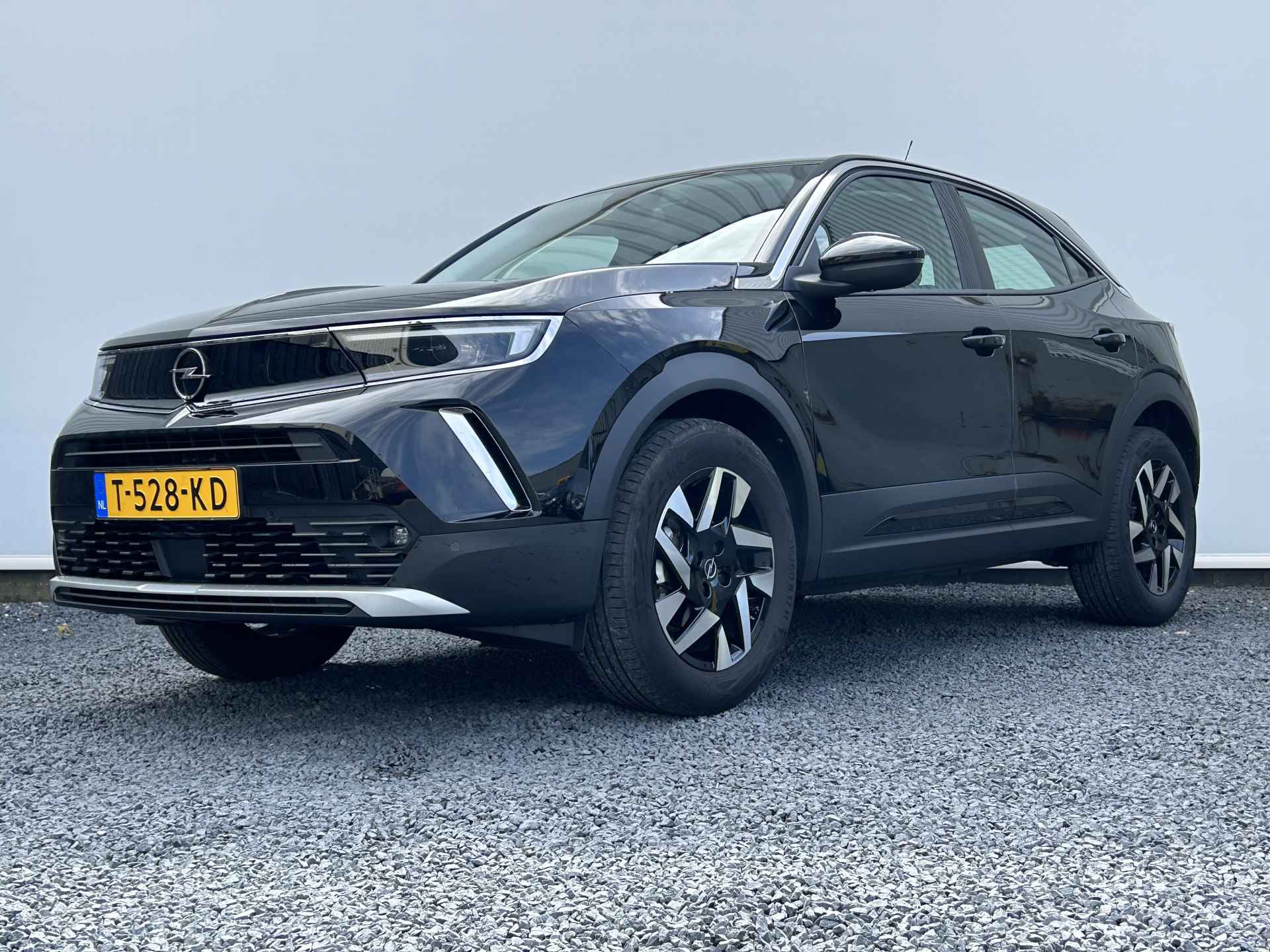 Opel Mokka 1.2 100 pk 6-bak Level 3 | Navigatie | Apple Carplay/Android Auto | Parkeercamera en sensoren | DAB+ radio | Dodehoekbewaking |  Cruise control | Automatisch dimmende binnenspiegel | 17 inch LM velgen | - 3/33