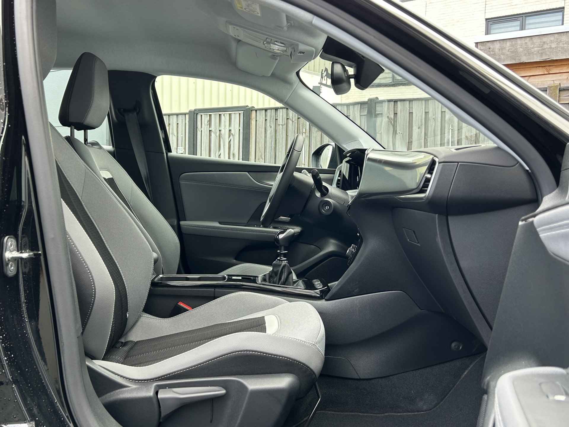 Opel Mokka 1.2 100 pk 6-bak Level 3 | Navigatie | Apple Carplay/Android Auto | Parkeercamera en sensoren | DAB+ radio | Dodehoekbewaking |  Cruise control | Automatisch dimmende binnenspiegel | 17 inch LM velgen | - 14/33