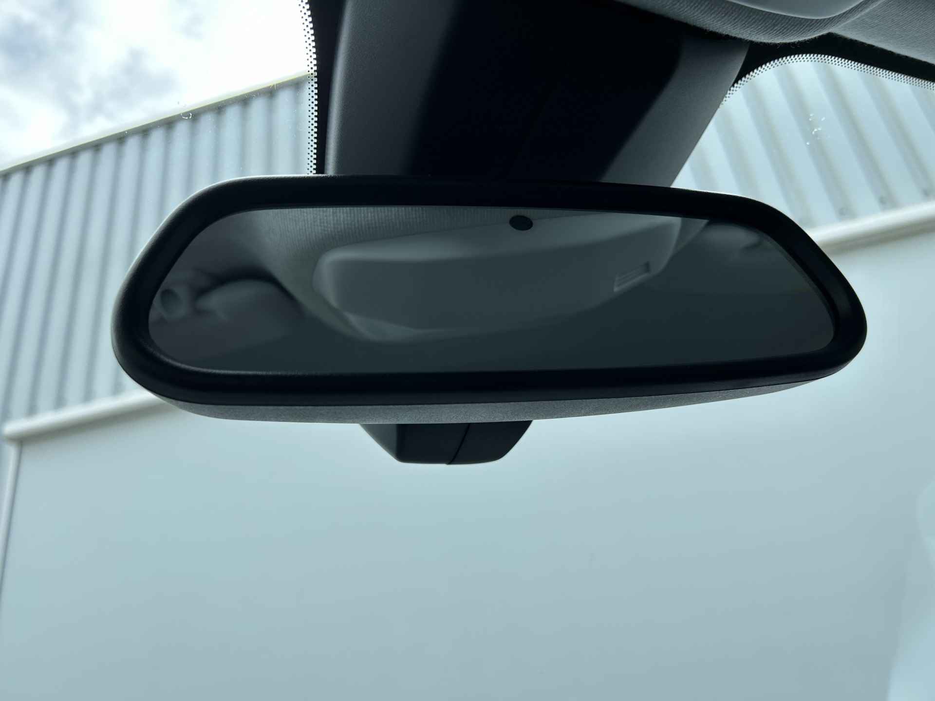 Opel Mokka 1.2 100 pk 6-bak Level 3 | Navigatie | Apple Carplay/Android Auto | Parkeercamera en sensoren | DAB+ radio | Dodehoekbewaking |  Cruise control | Automatisch dimmende binnenspiegel | 17 inch LM velgen | - 33/33