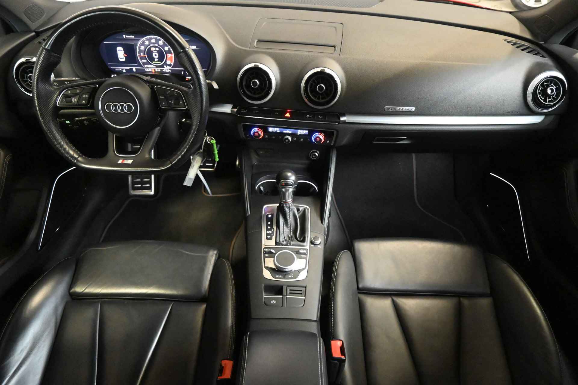 Audi A3 Sportback 2.0 TFSI S3 quattro 310pk Pro Line Plus | Leder | Elek. sportstoelen | B&O audio | 100% (Dealer) onderhouden label - 25/73