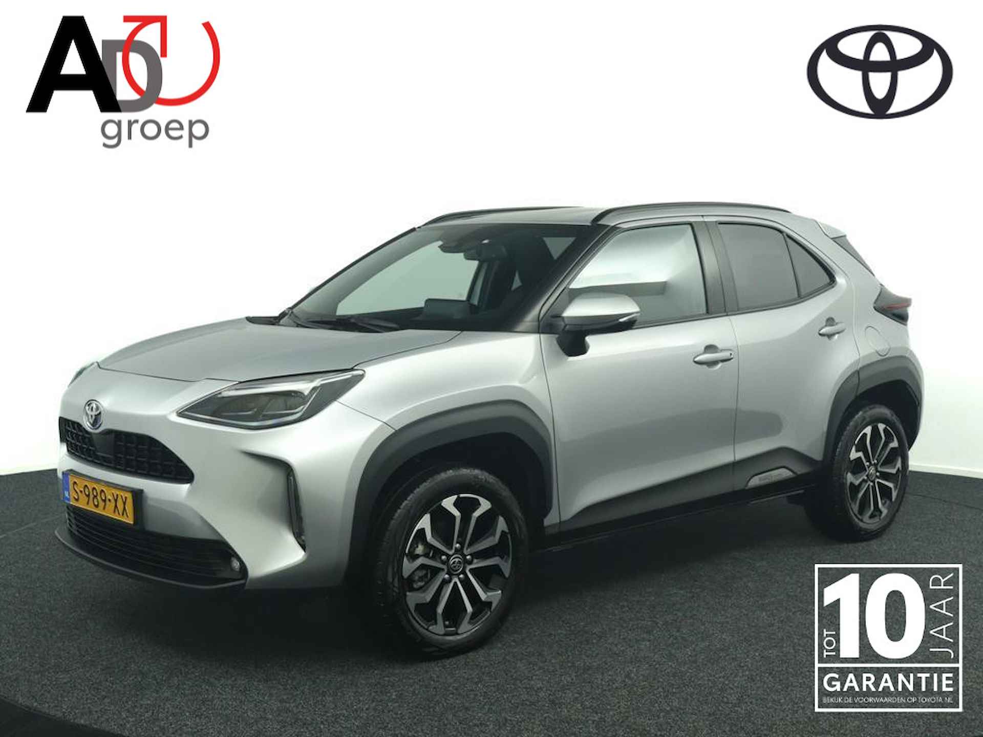 Toyota Yaris Cross 1.5 Hybrid Dynamic | 10 Jaar Garantie | Groot Scherm Navigatie | Toyota Smart Services | DAB | Draadloos Apple Carplay | Led Verlichting | Keyless Entry | Privacy Glas | - 1/49