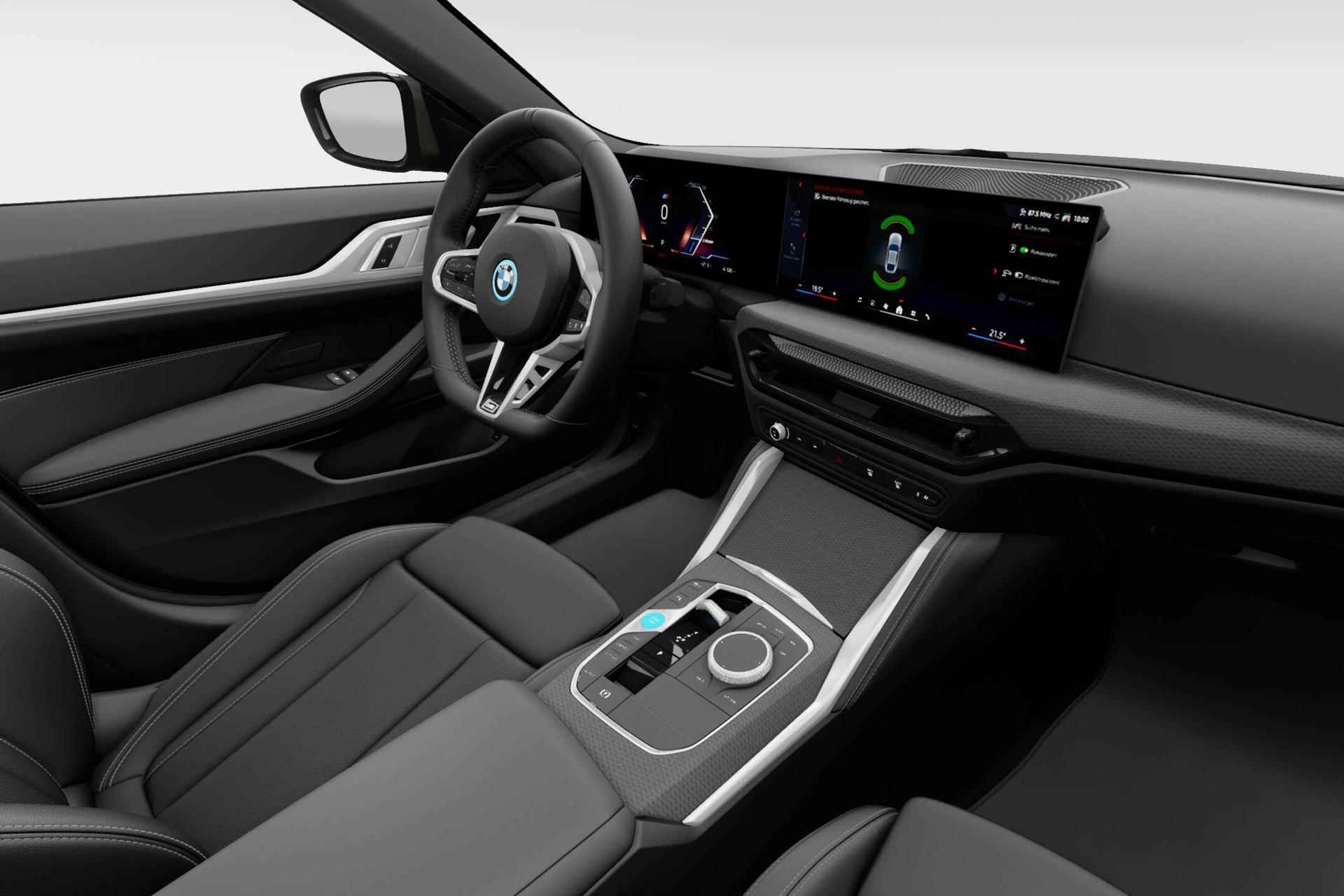 BMW i4 eDrive40 84 kWh | M Sportpakket | Extra getint glas in achterportierruiten en achterruit - 15/19