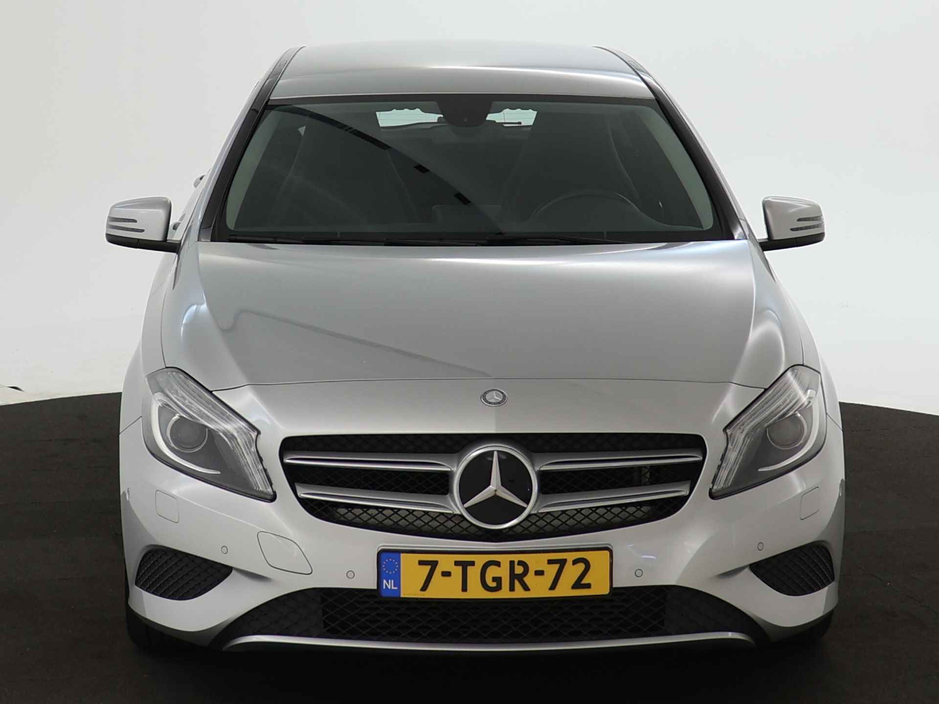 Mercedes-Benz A-Klasse 180 Style Ambition | Parkeersensoren | Bi-Xenon | Navigatie | Cruise Controle | Licht- en zichtpakket | - 35/47