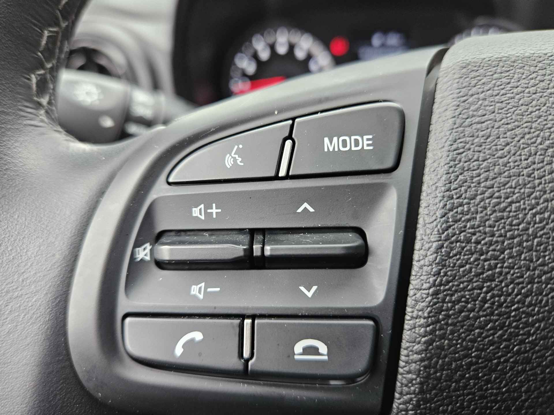 Hyundai i10 1.0 Comfort | Airco | Cruise Control | Apple Carplay & Android Auto - 33/38