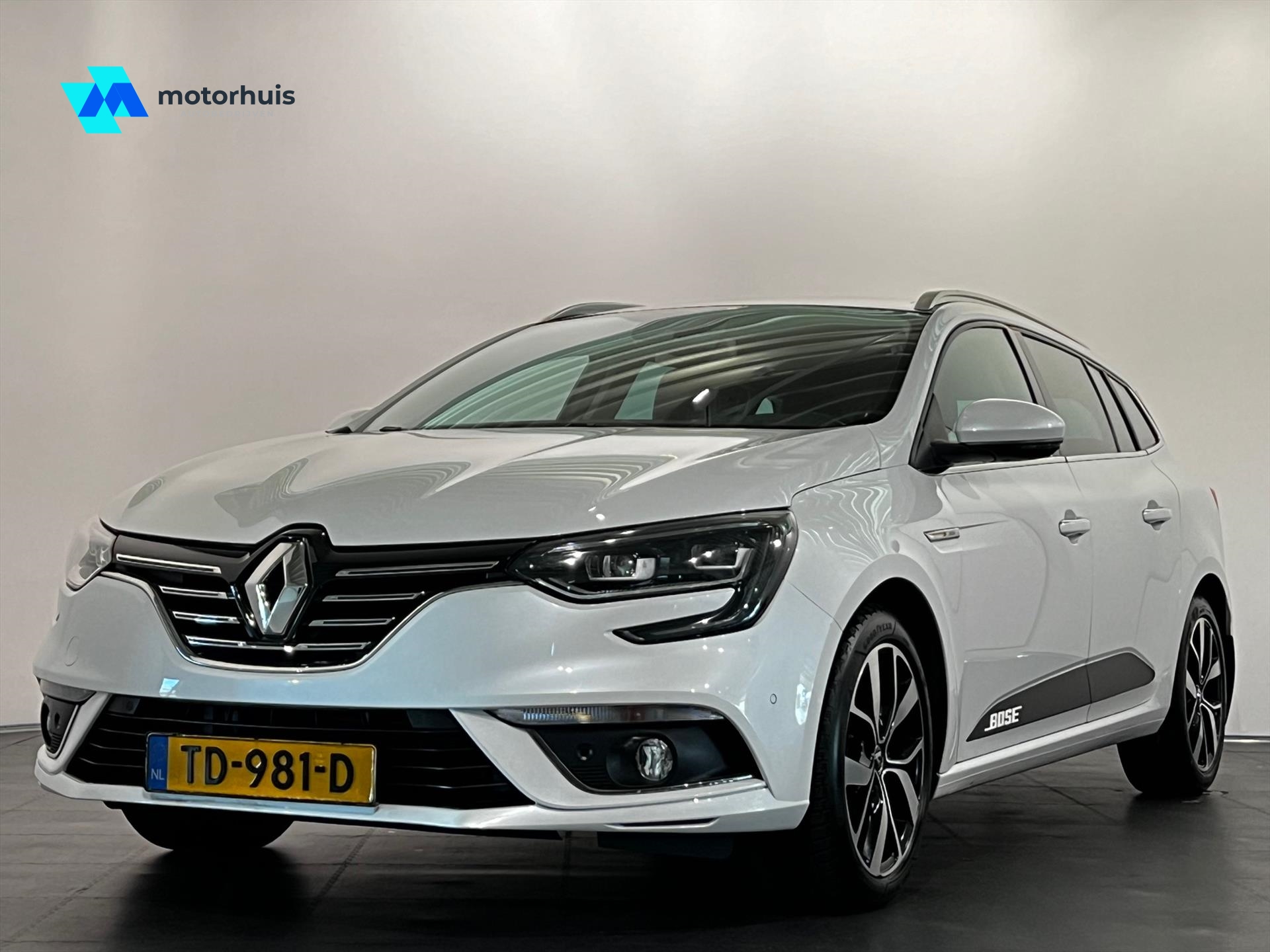 Renault Mégane Estate 1.3 TURBO TCe 160PK BOSE PANO LED NAVI WINTERPACK