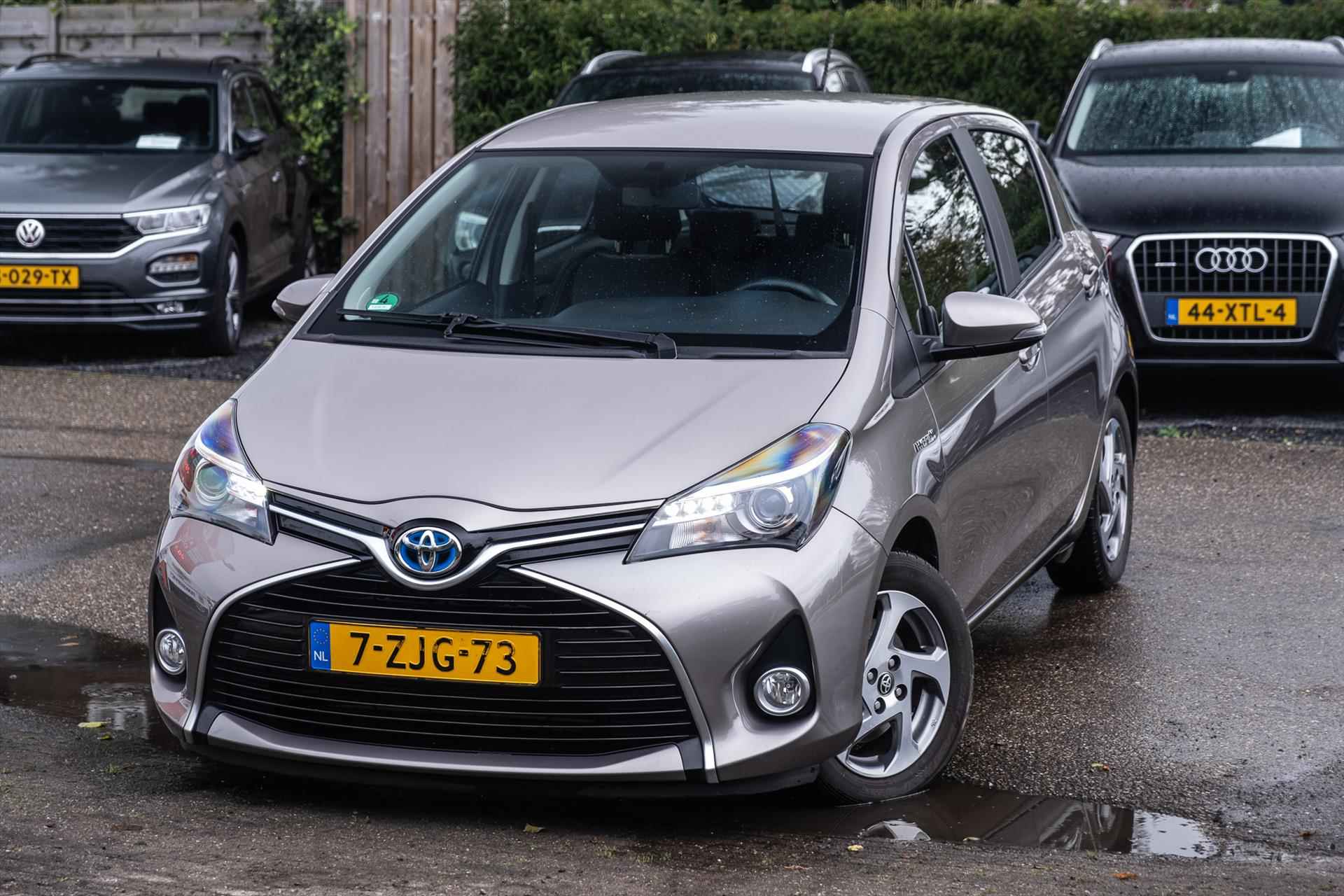 TOYOTA Yaris 1.5 Full Hybride 5 DEURS Automaat rijklaar bovag-garantie - 3/28