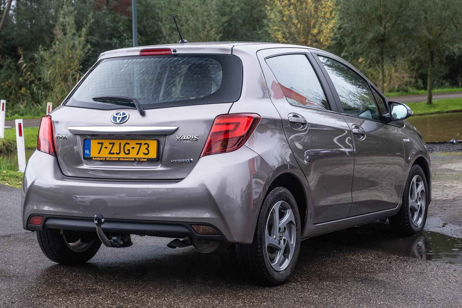 TOYOTA Yaris 1.5 Full Hybride 5 DEURS Automaat rijklaar bovag-garantie - 8/28