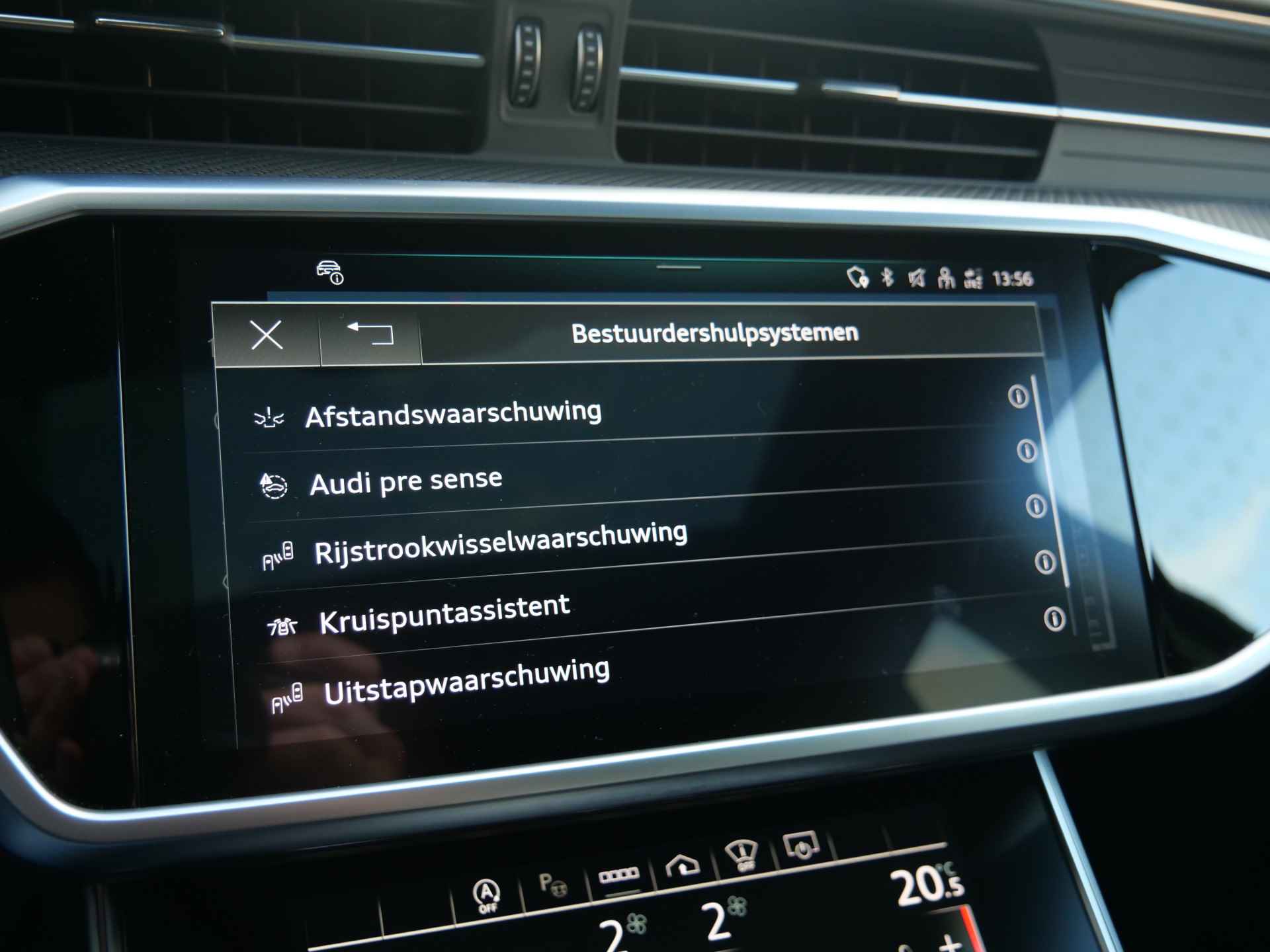 Audi RS6 Avant TFSI 600pk quattro Automaat RS Dynamic plus / Bang en Olufsen 3D / Trekhaak / Schuifdak - 30/67