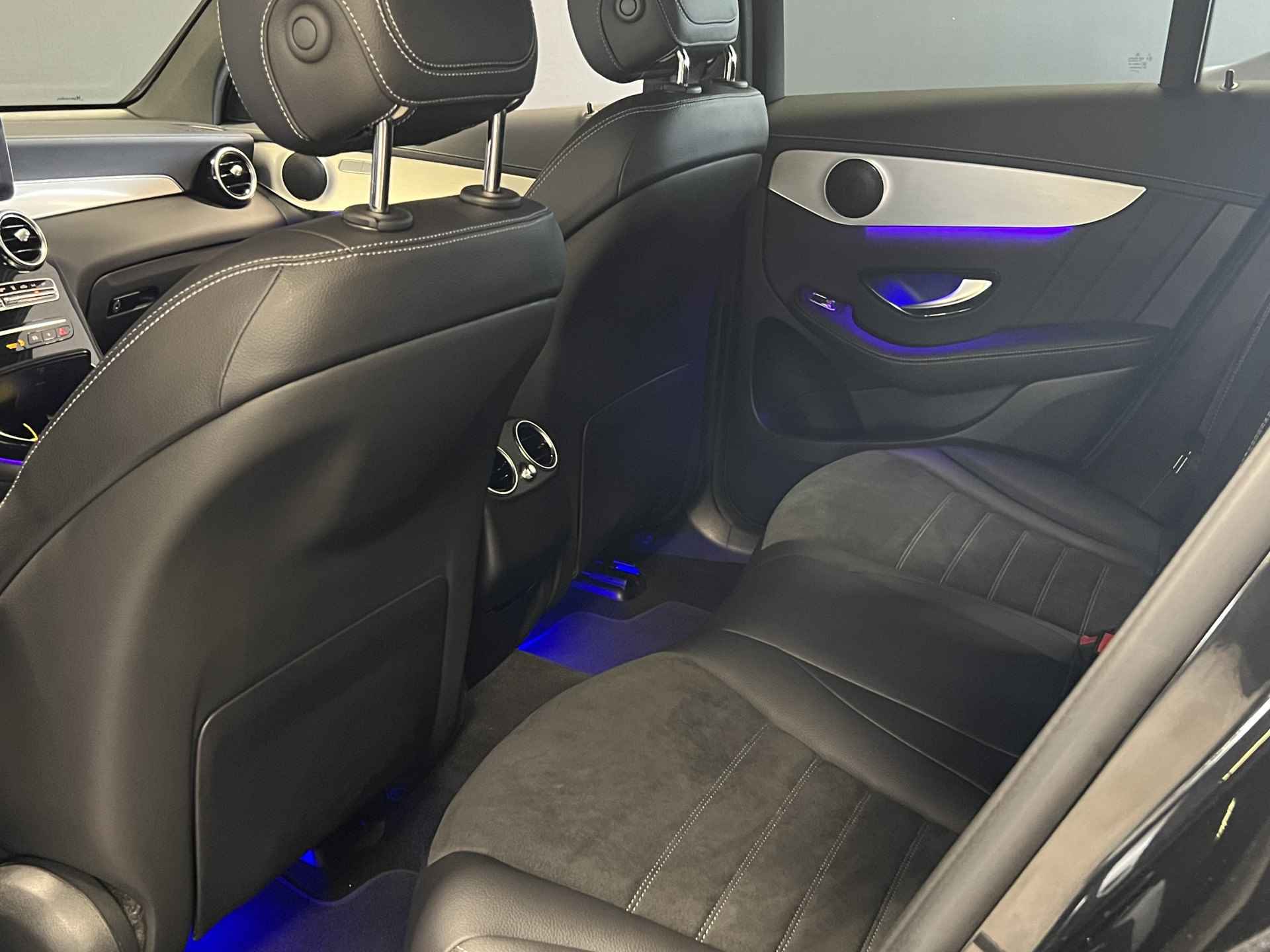 Mercedes-Benz GLC Coupé 300e 4MATIC Business Solution Luxury | Stoelverwarming | Navigatie | Elek. achterklep | Trekhaak - 32/46