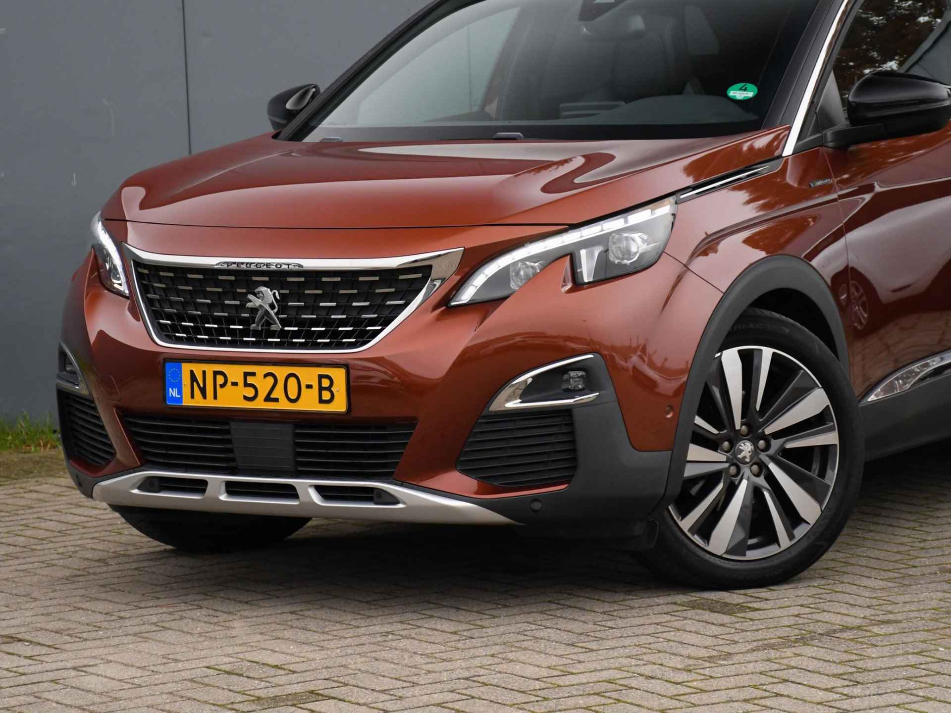 Peugeot 3008 GT-Line 1.6 e-THP 165pk Automaat PANO-DAK | CRUISE | 19''LM | APPLE CARPLAY | PDC + CAMERA | DAB | TREKHAAK | DODE HOEK - 2/40