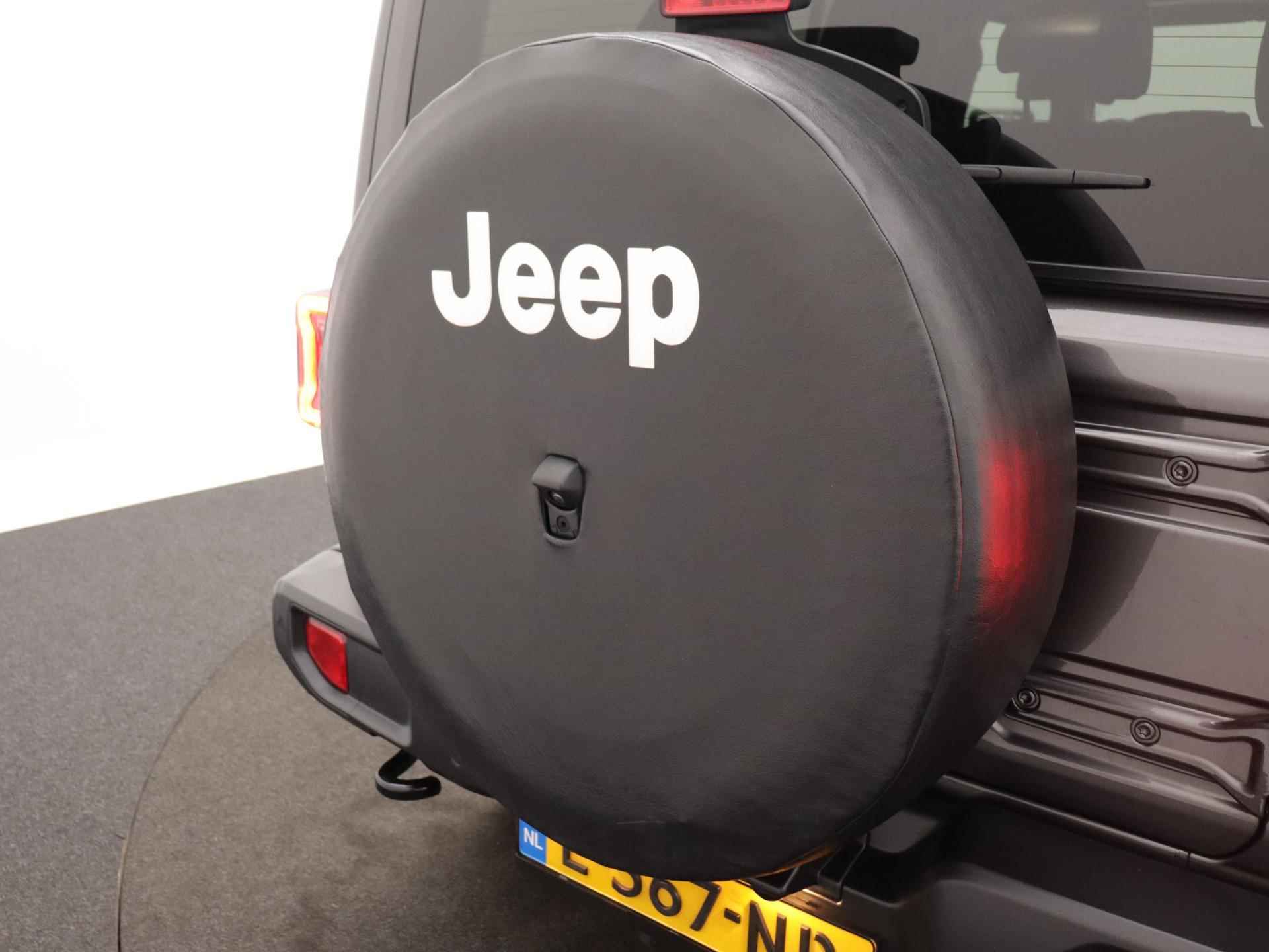 Jeep Wrangler Unlimited 4xe 380 Sahara | Elektrisch vouwdak | Stoelverwarming | Leder | Trekhaak | Zeer compleet! - 38/42