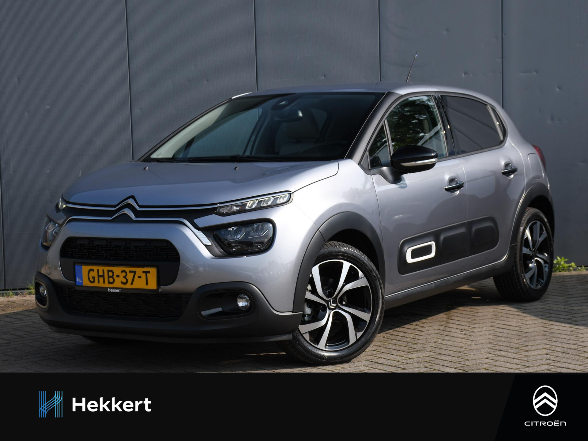 Citroen C3 Feel Edition 1.2 PureTech 83pk PDC ACHTER + CAM. | DAB | NAVI | KEYLESS | APPLE-CARPLAY | STOELVERW. VOOR